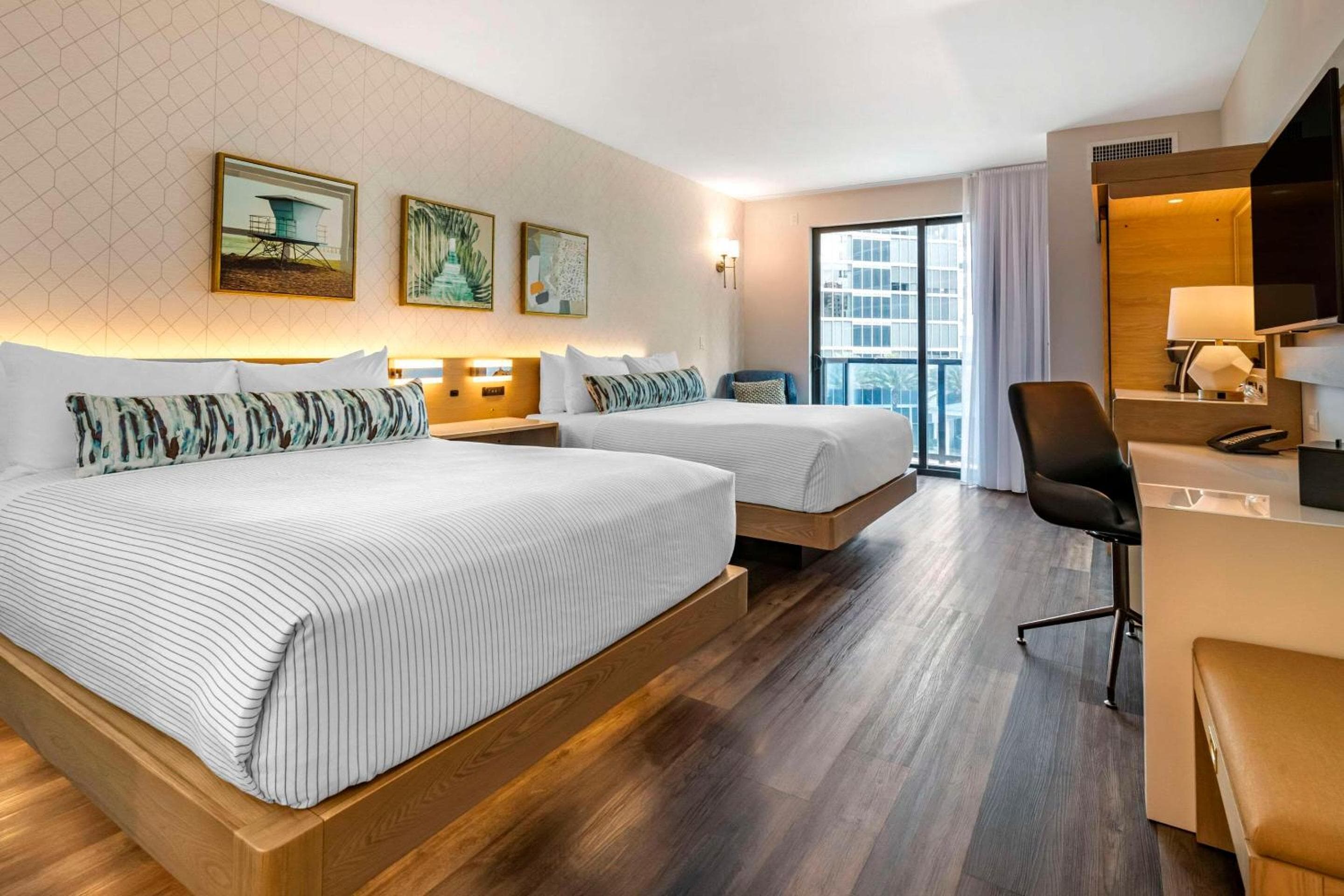 Cambria Hotel Fort Lauderdale Beach — 12