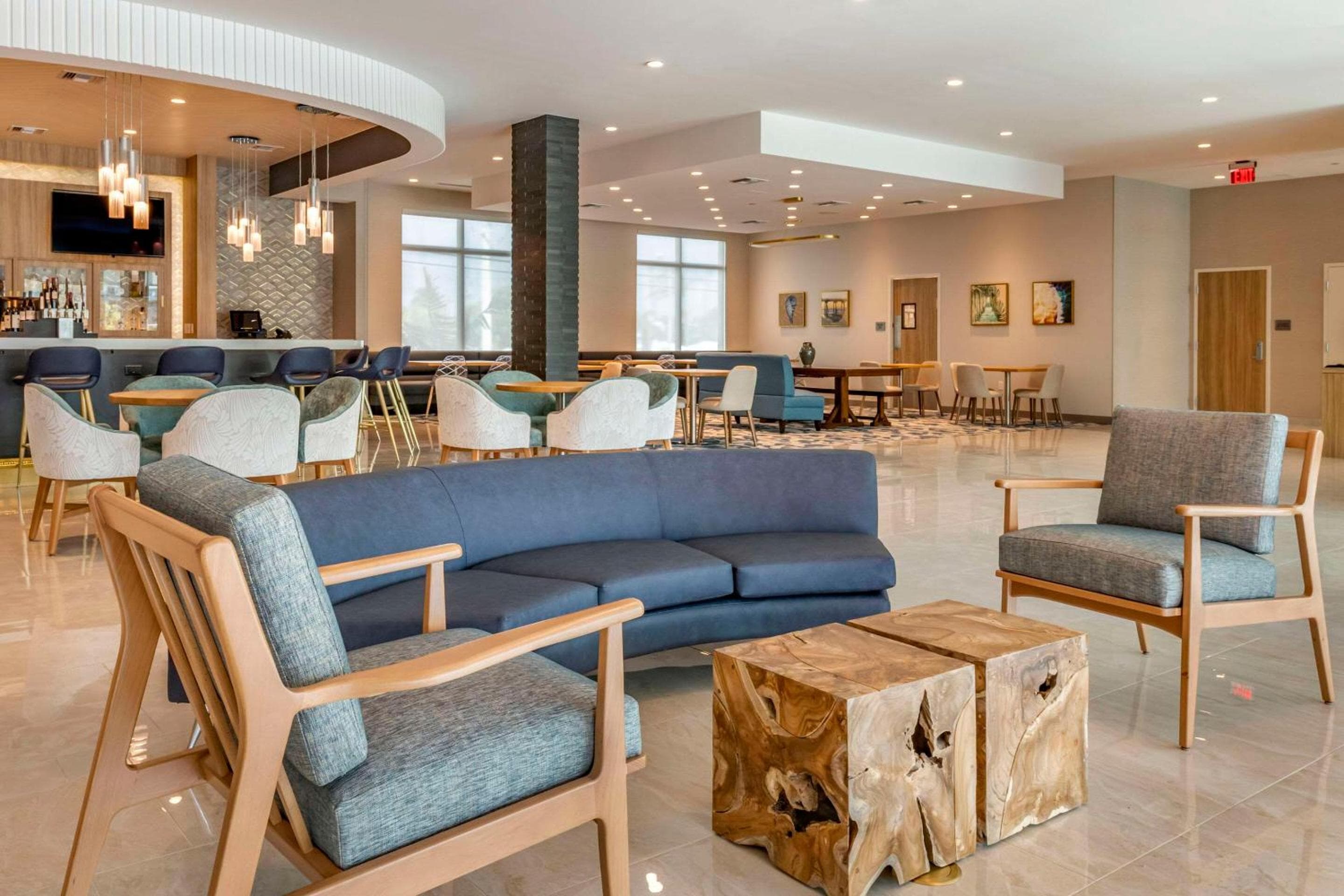 Cambria Hotel Fort Lauderdale Beach — 6
