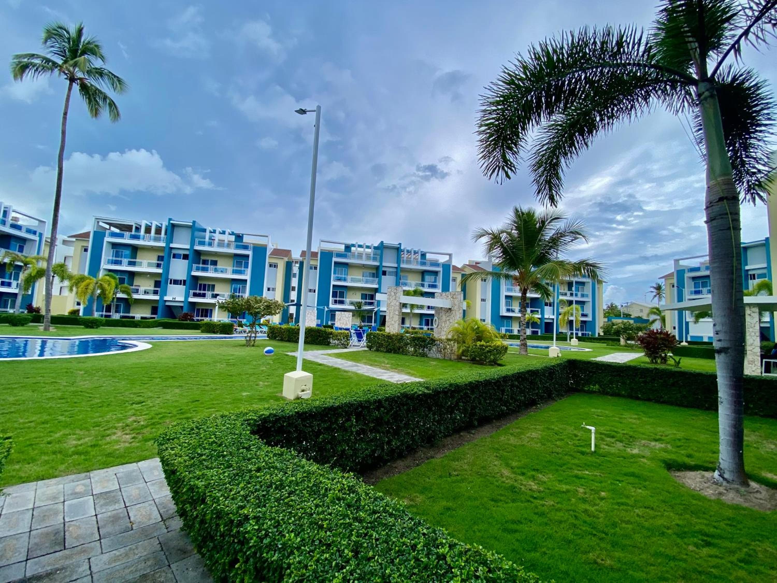 Radiant Realm Residence Free Parking BBQ Central los Corales — 14