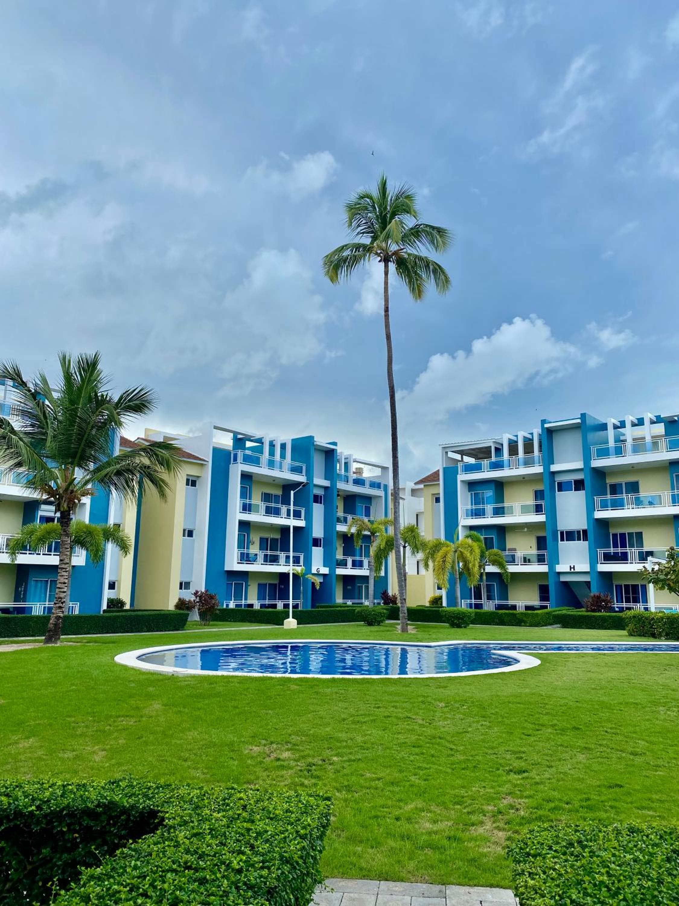 Radiant Realm Residence Free Parking BBQ Central los Corales — 28