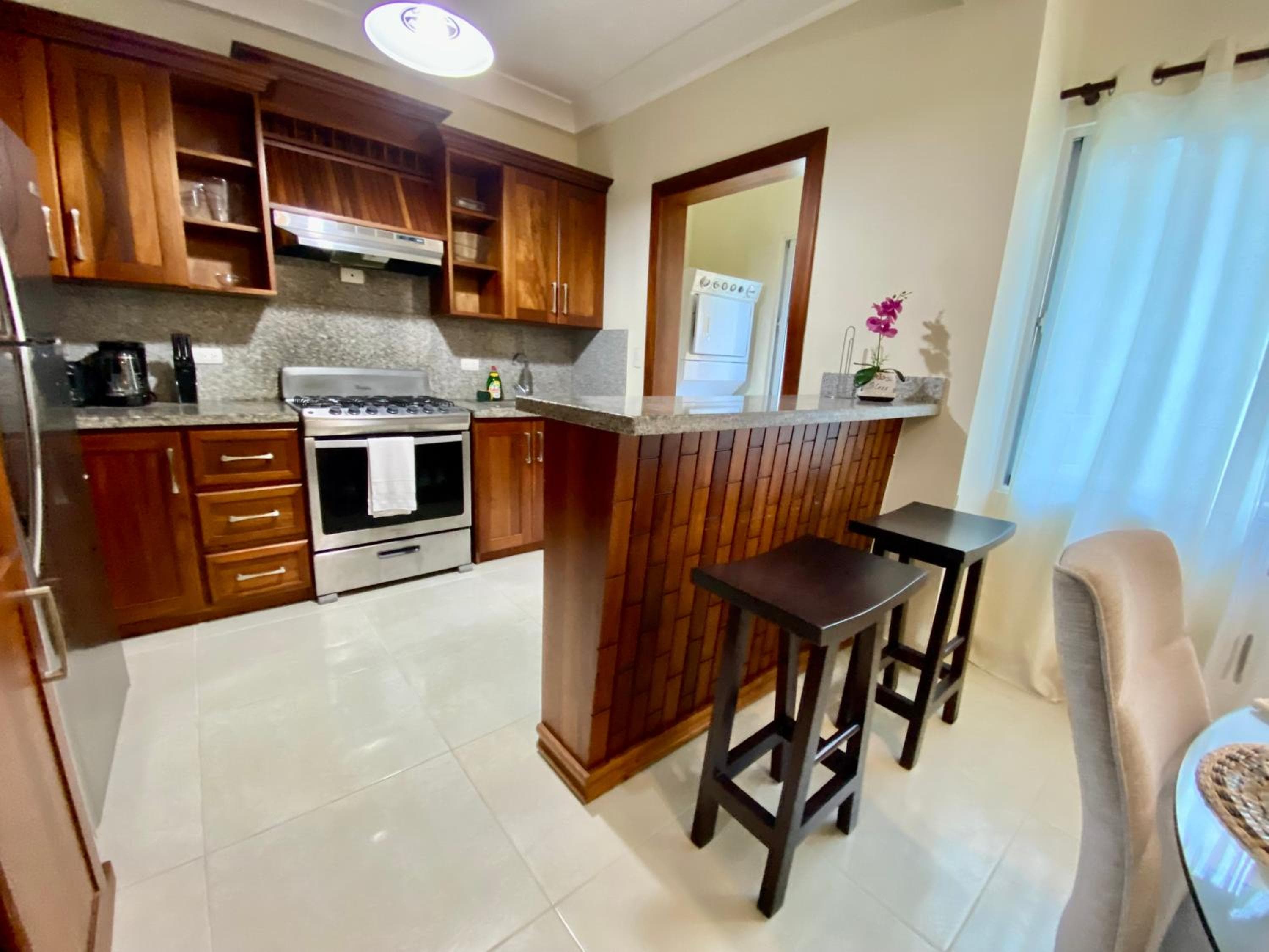Radiant Realm Residence Free Parking BBQ Central los Corales — 19