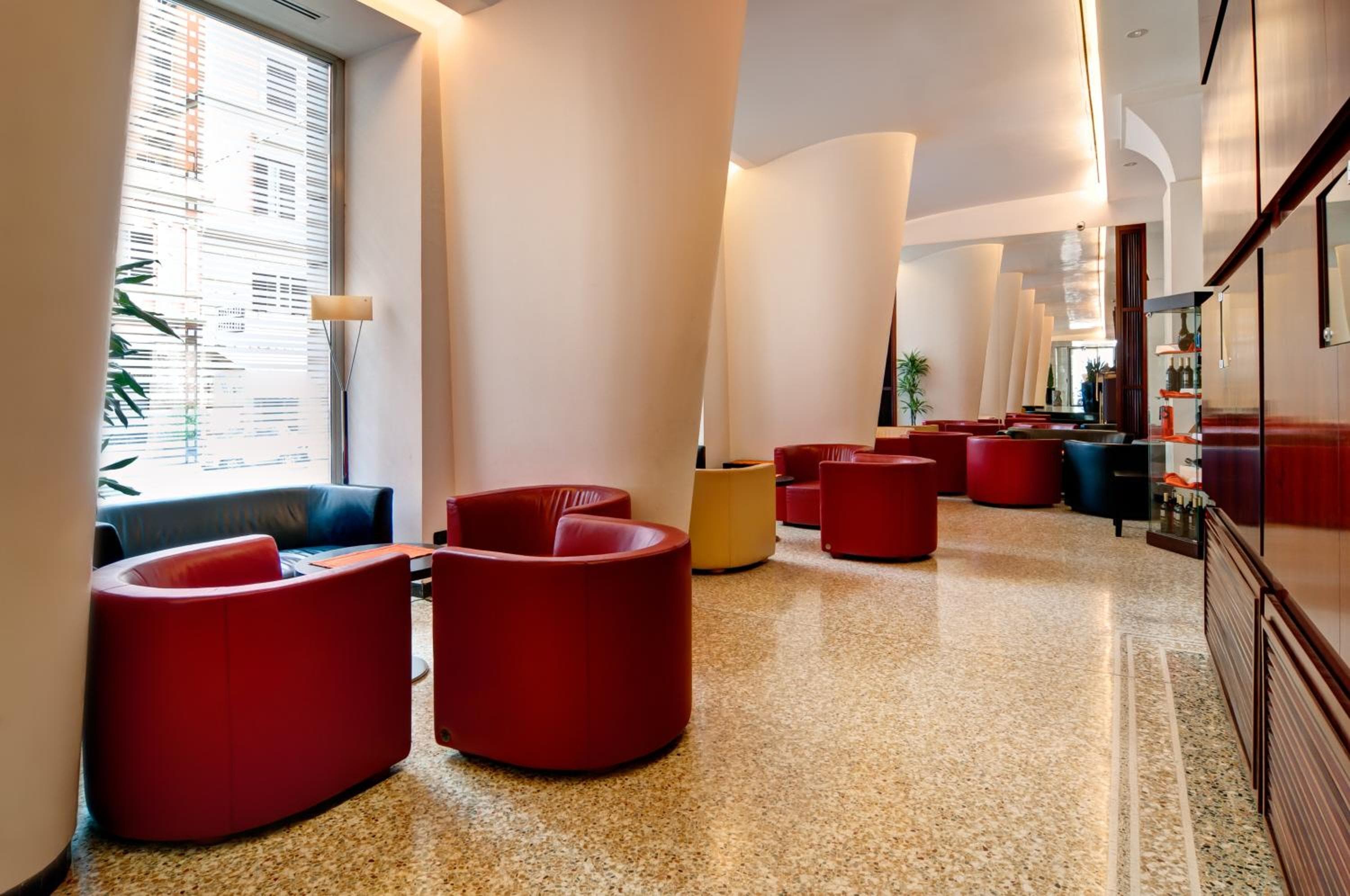 Hotel Genova — 11