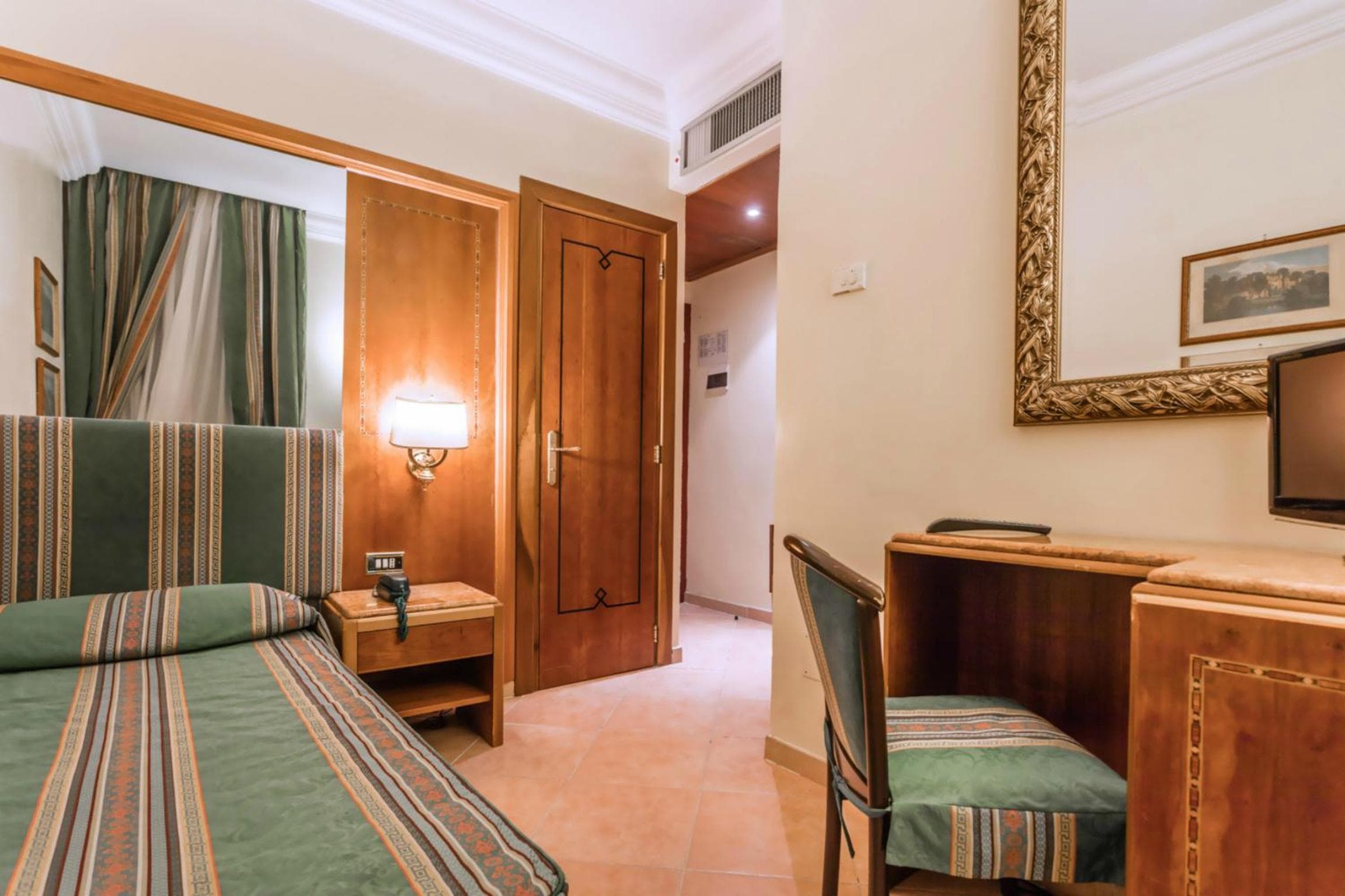 Raeli Hotel Archimede — 24