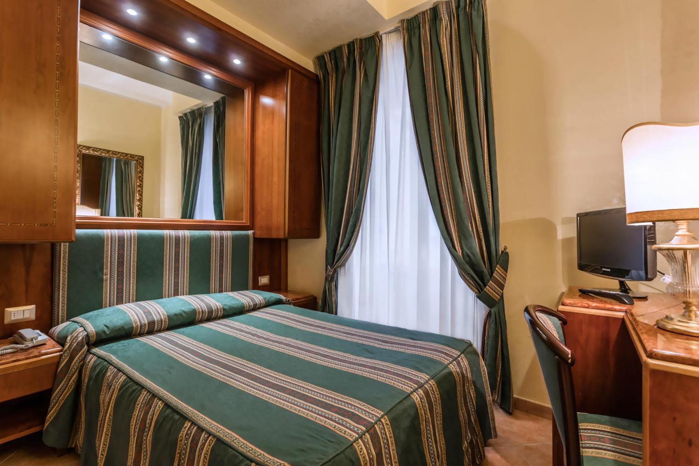 Raeli Hotel Archimede — 4