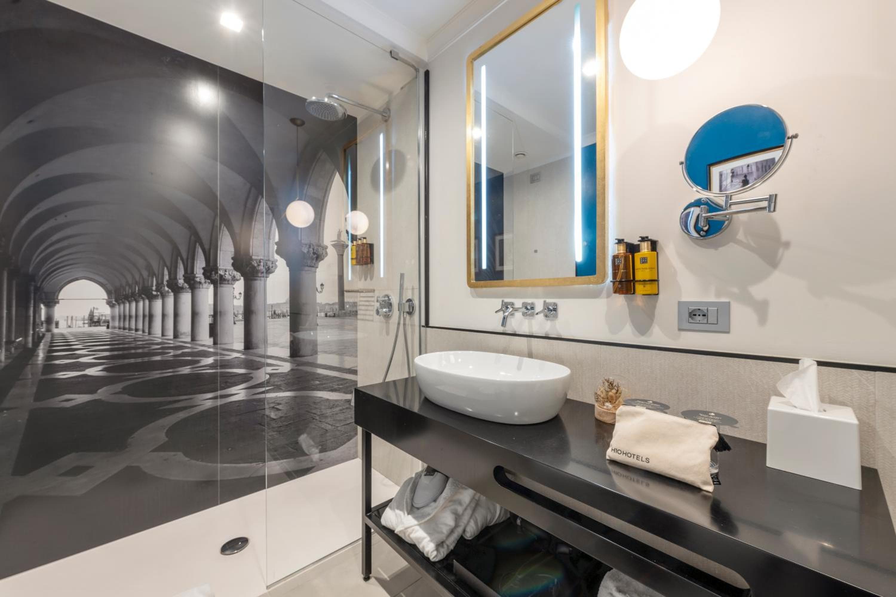 H10 Palazzo Canova hotel, 744 Riva del Vin, Venice, Italy — photo 40