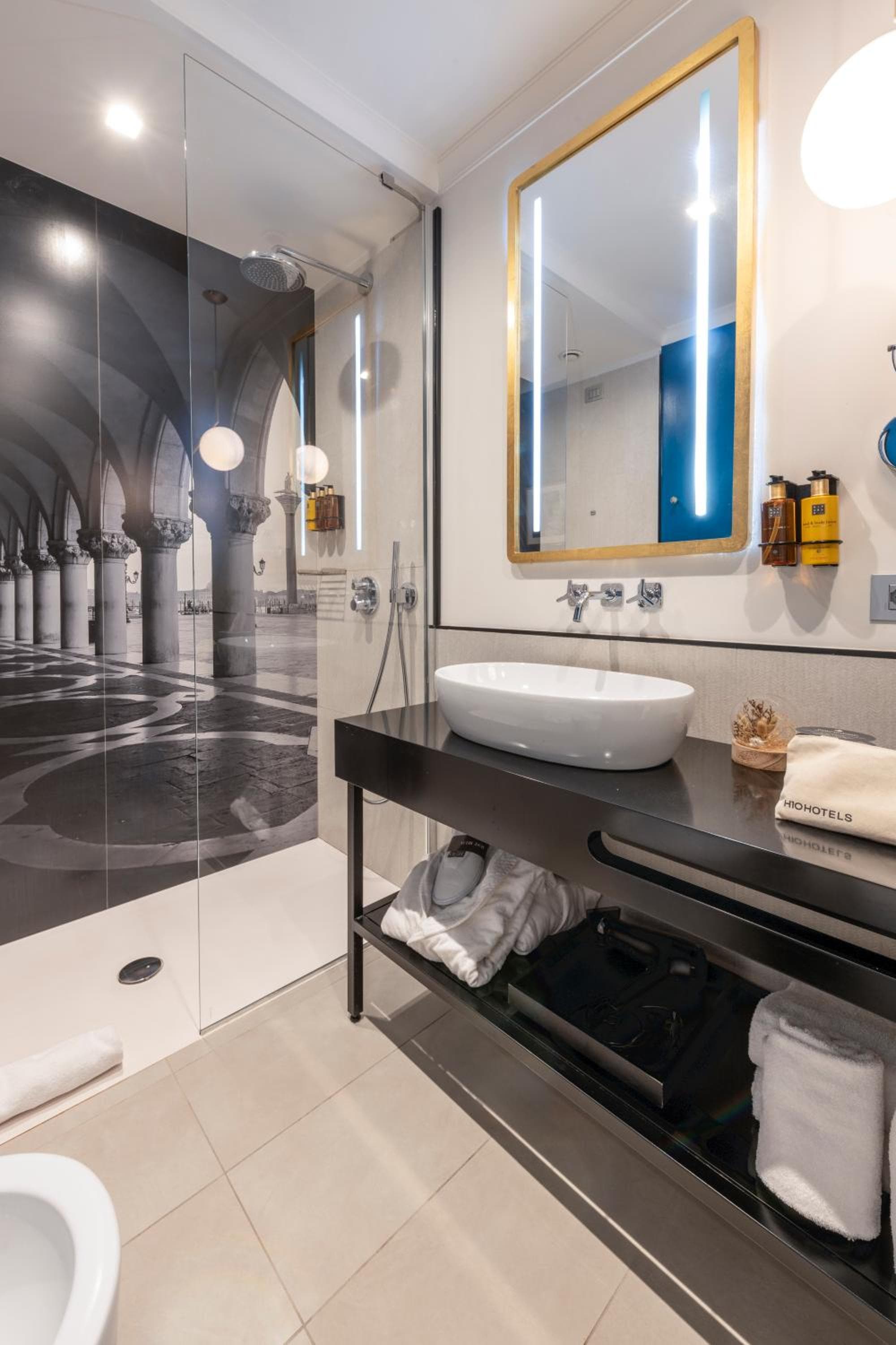 H10 Palazzo Canova hotel, 744 Riva del Vin, Venice, Italy — photo 34