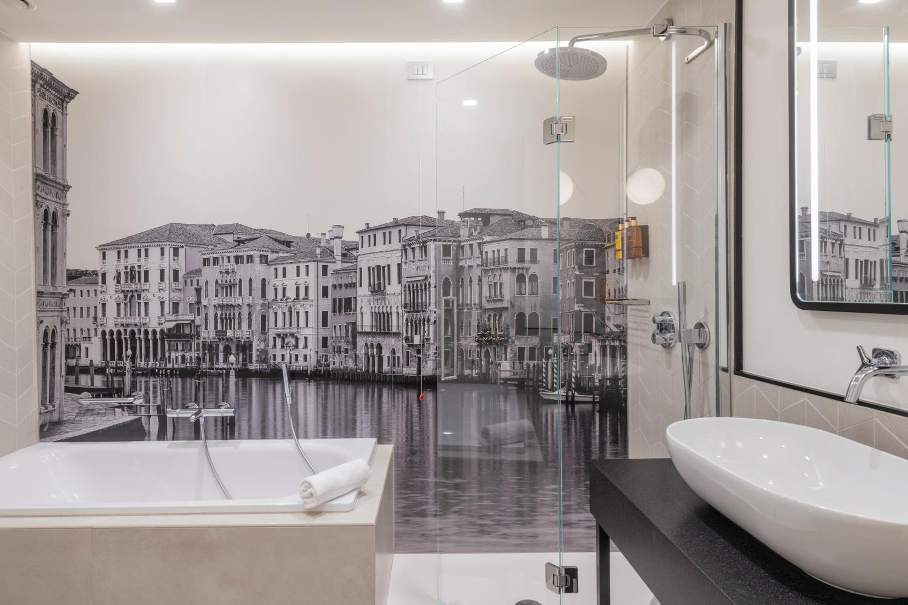 H10 Palazzo Canova hotel, 744 Riva del Vin, Venice, Italy — photo 44