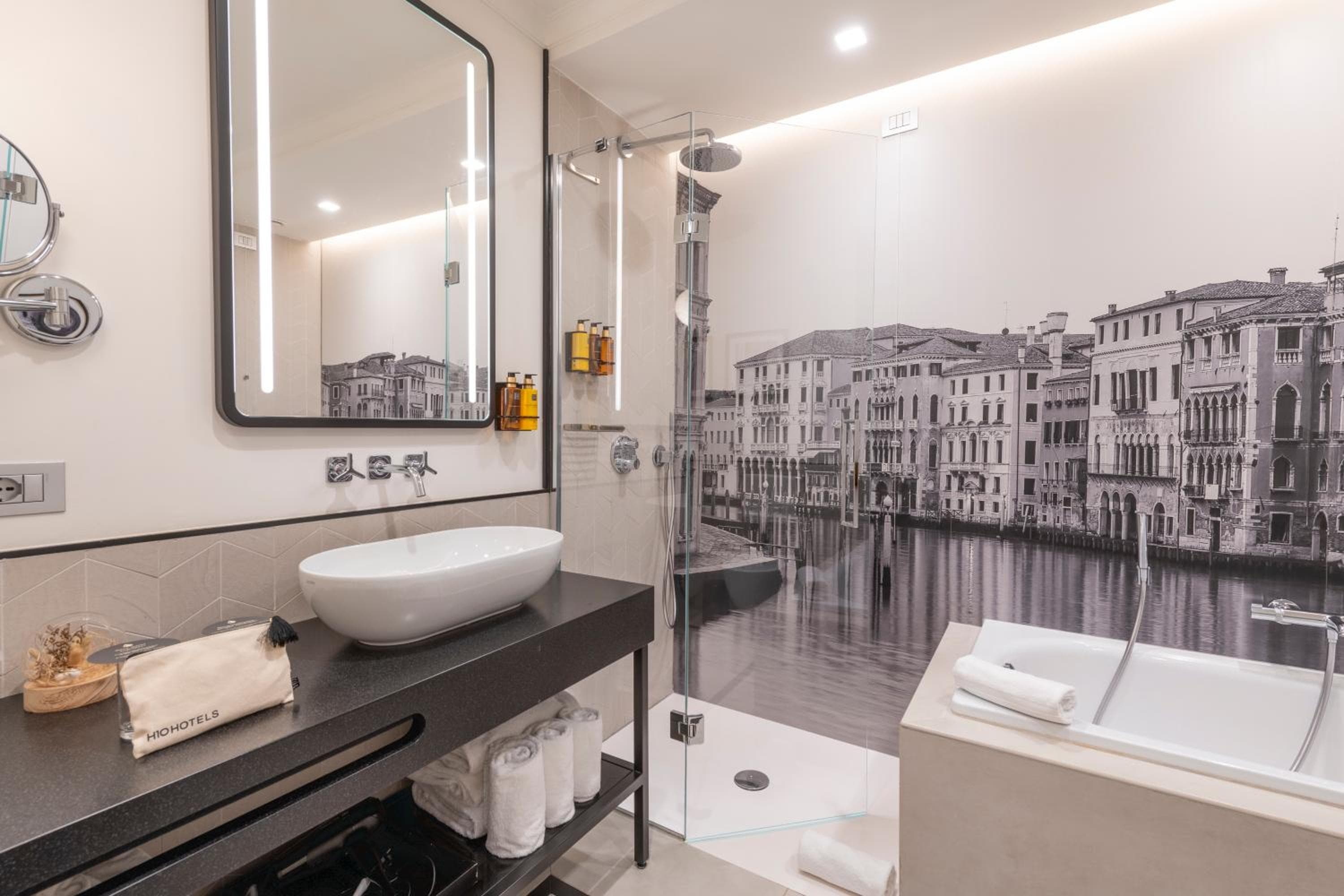 H10 Palazzo Canova hotel, 744 Riva del Vin, Venice, Italy — photo 43