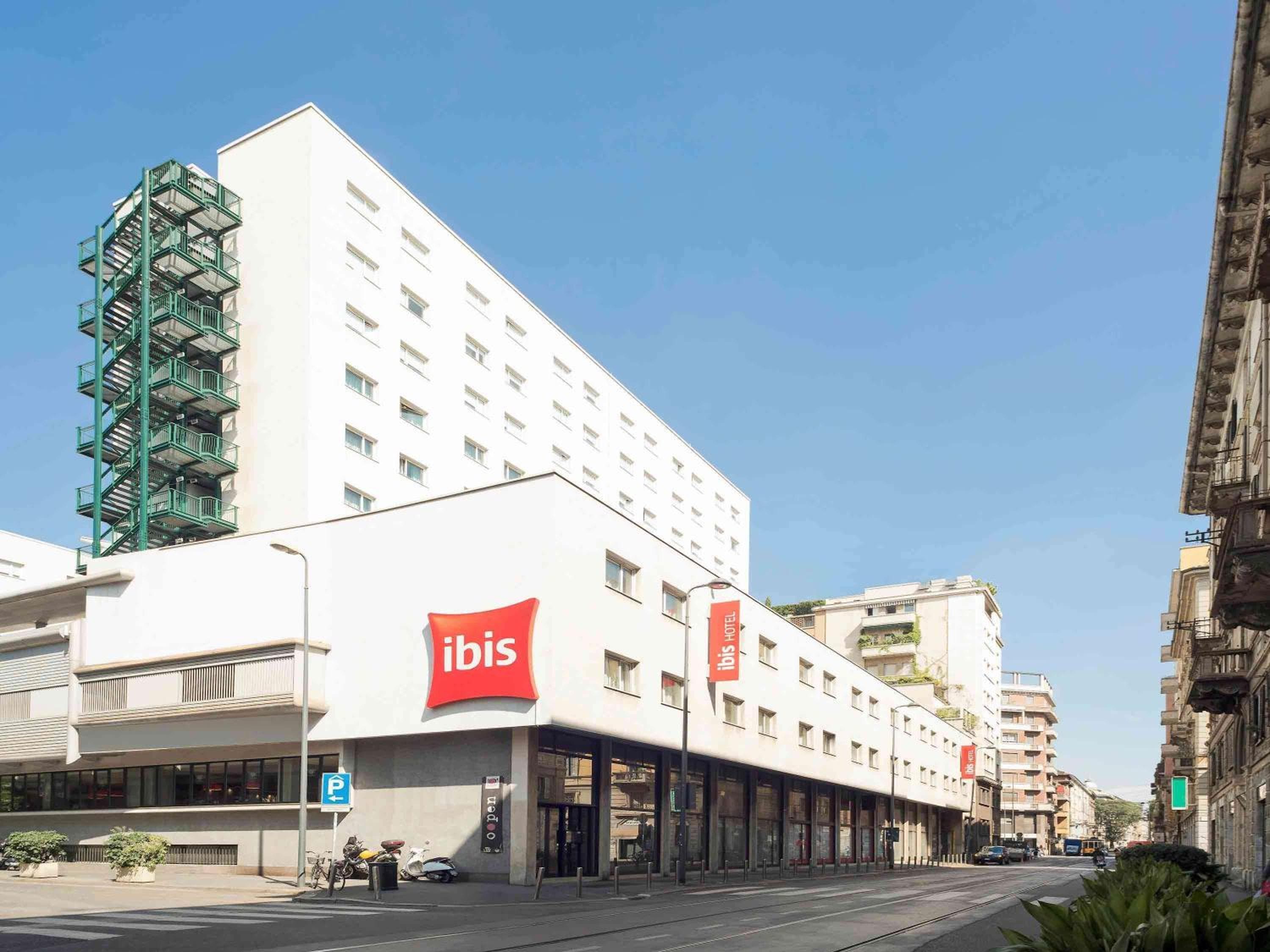 Ibis Milano Centro — 1