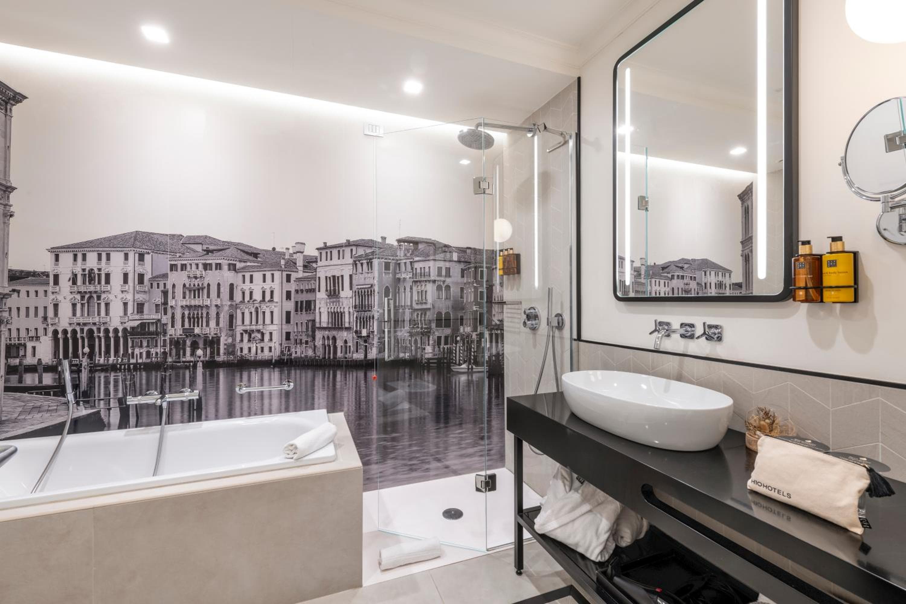 H10 Palazzo Canova hotel, 744 Riva del Vin, Venice, Italy — photo 62