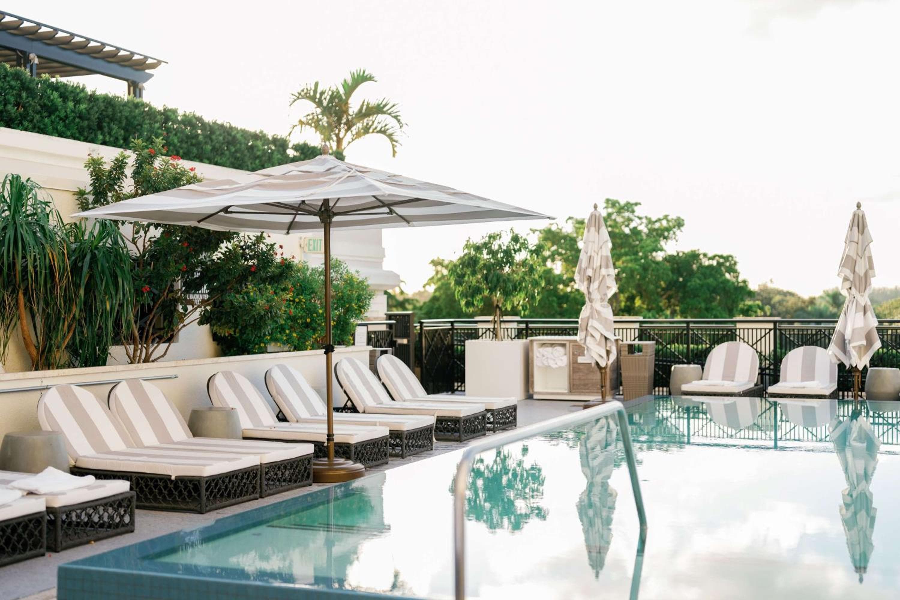 Thesis Hotel Miami — 3