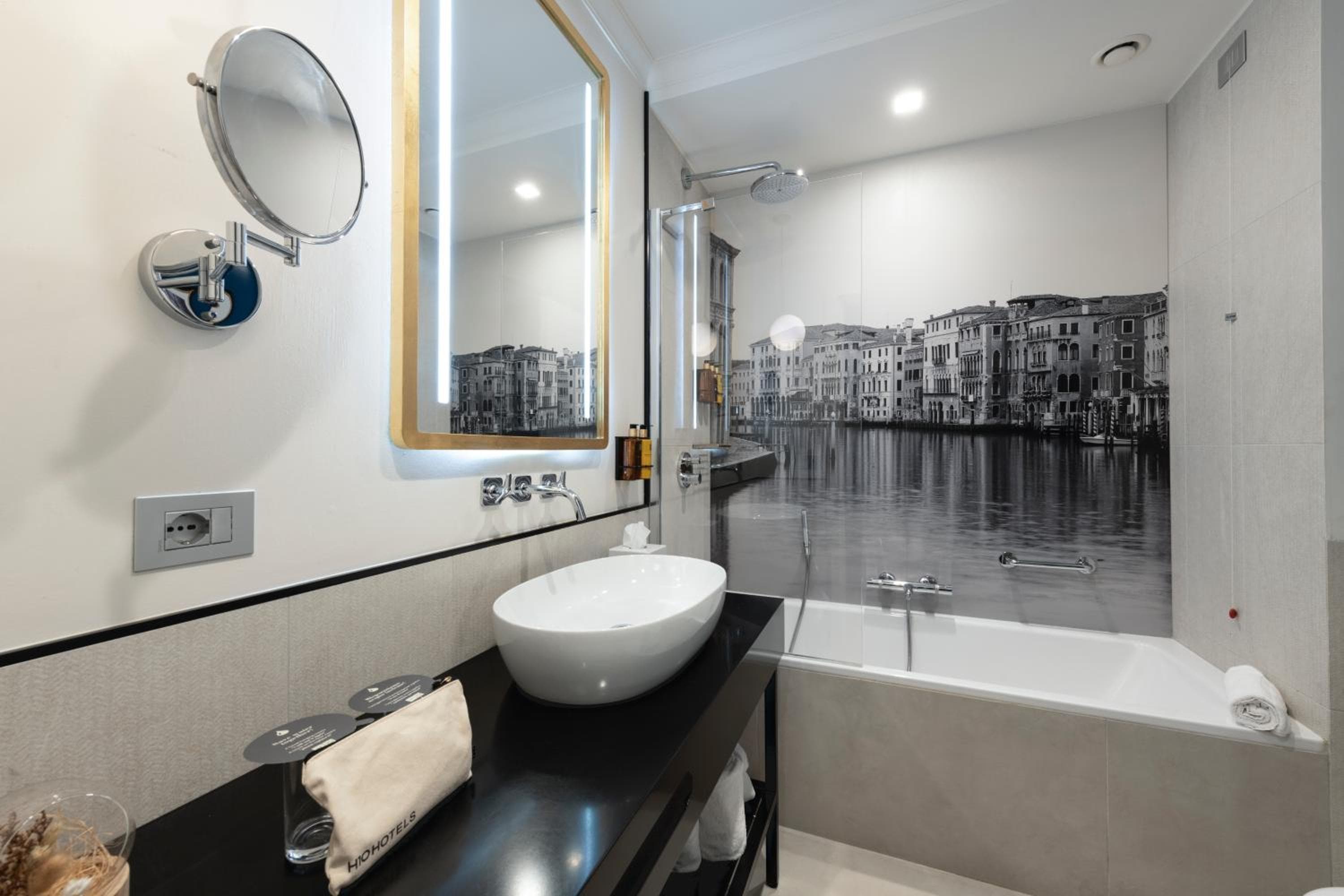 H10 Palazzo Canova hotel, 744 Riva del Vin, Venice, Italy — photo 166