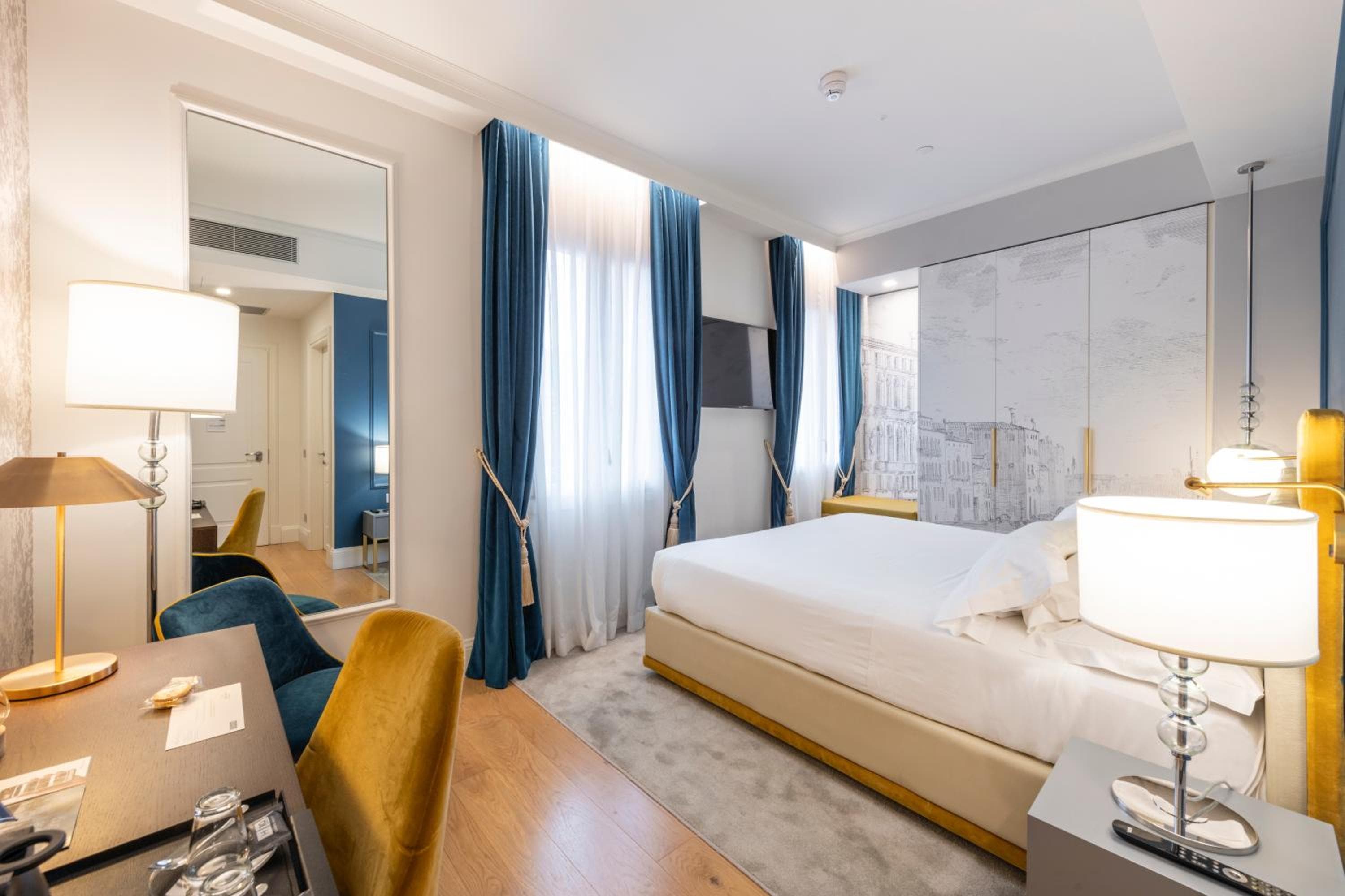 H10 Palazzo Canova hotel, 744 Riva del Vin, Venice, Italy — photo 171