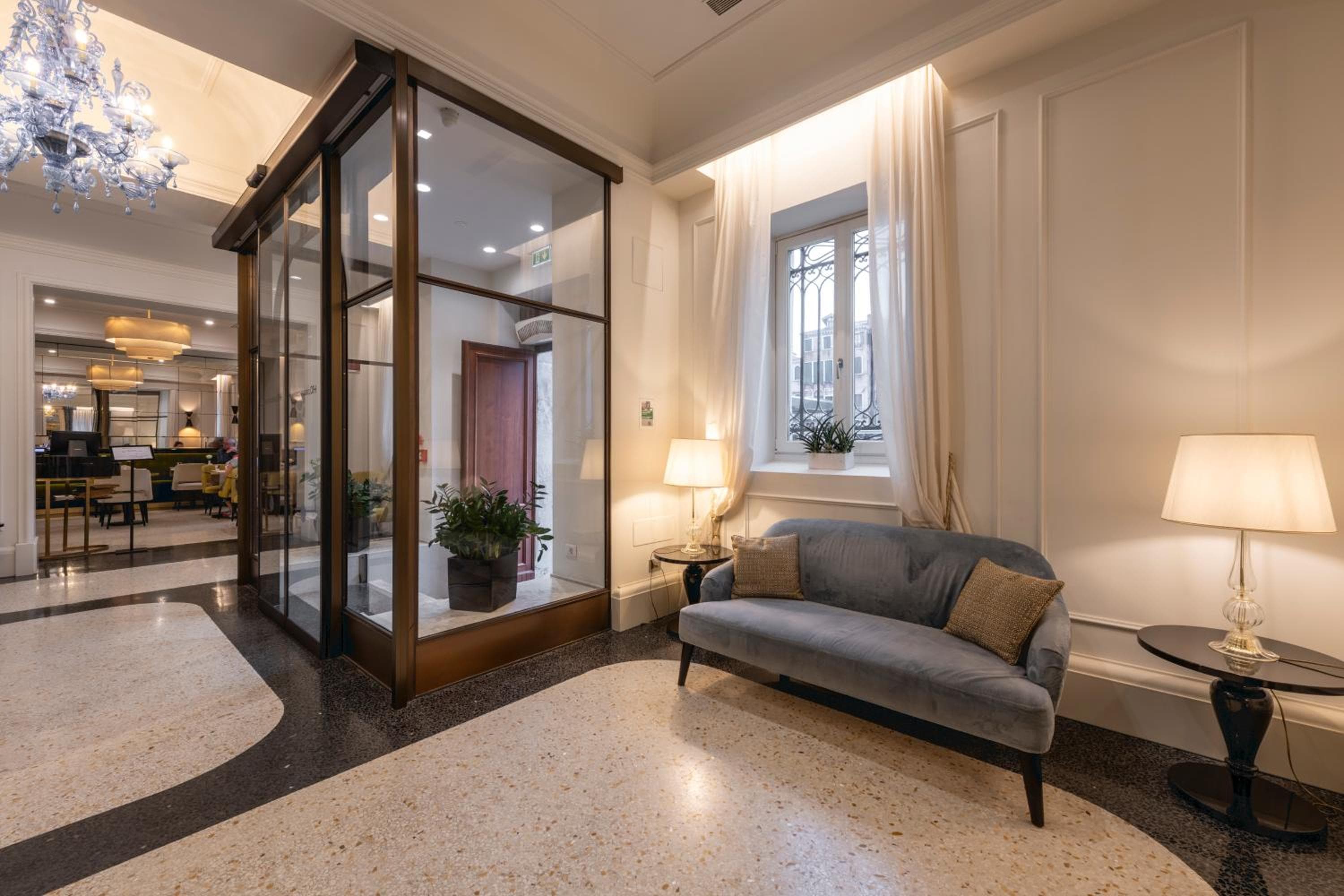 H10 Palazzo Canova hotel, 744 Riva del Vin, Venice, Italy — photo 192