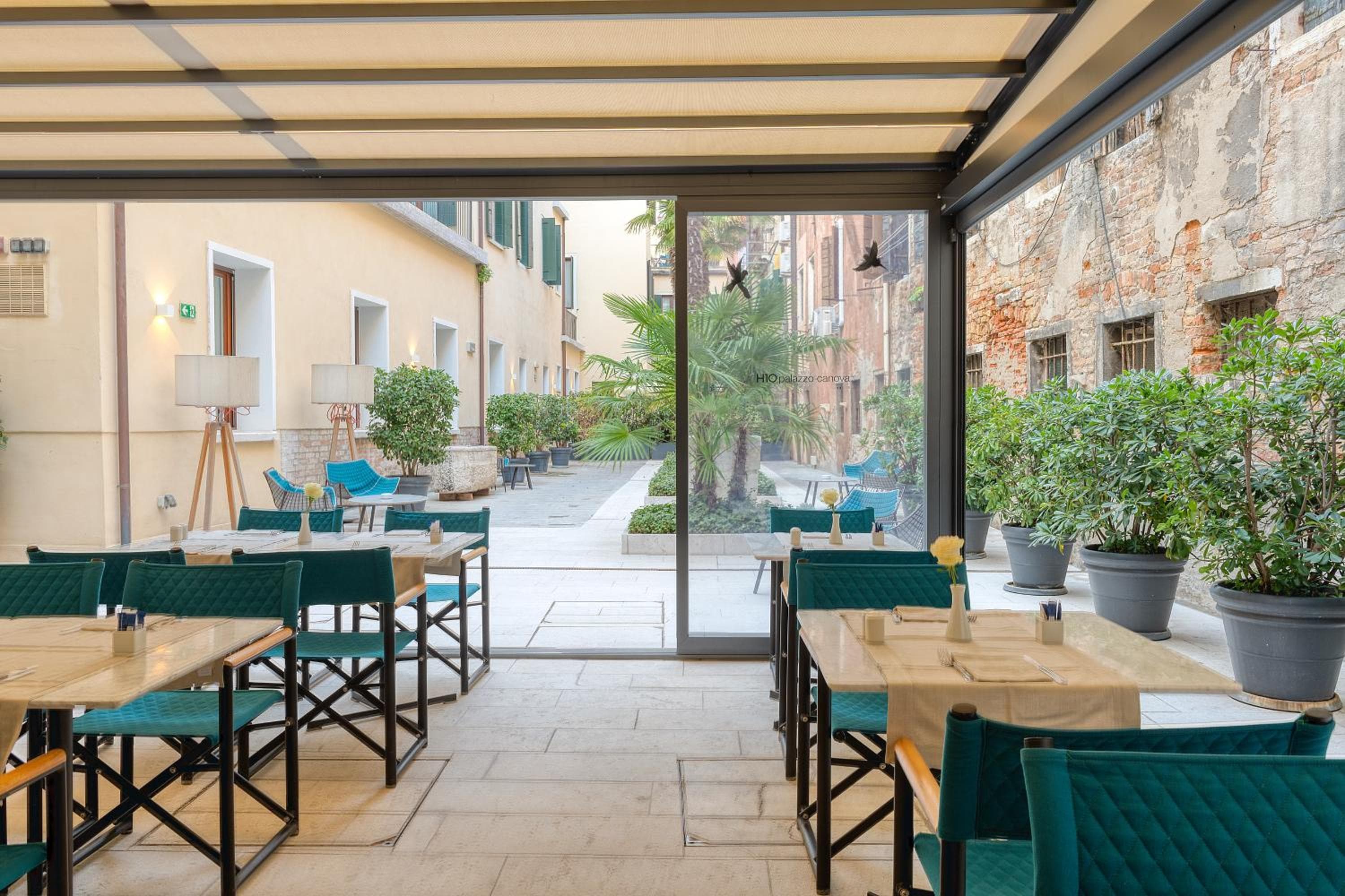 H10 Palazzo Canova hotel, 744 Riva del Vin, Venice, Italy — photo 101