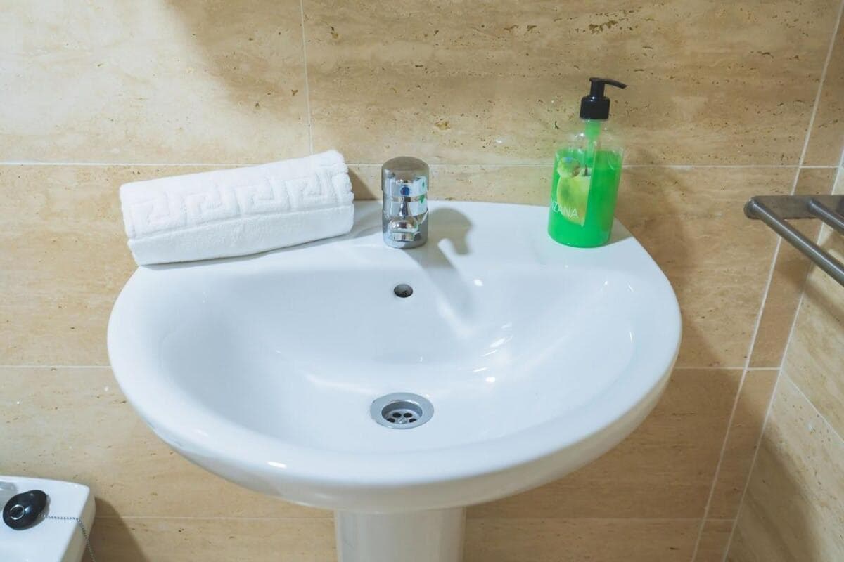 Céntrico Apartamento en Calle Carreteria - Malaga — 13