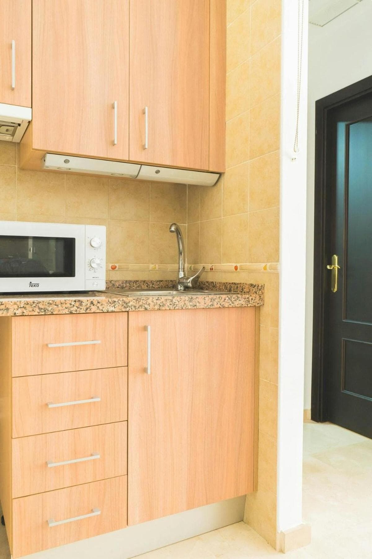 Céntrico Apartamento en Calle Carreteria - Malaga — 3