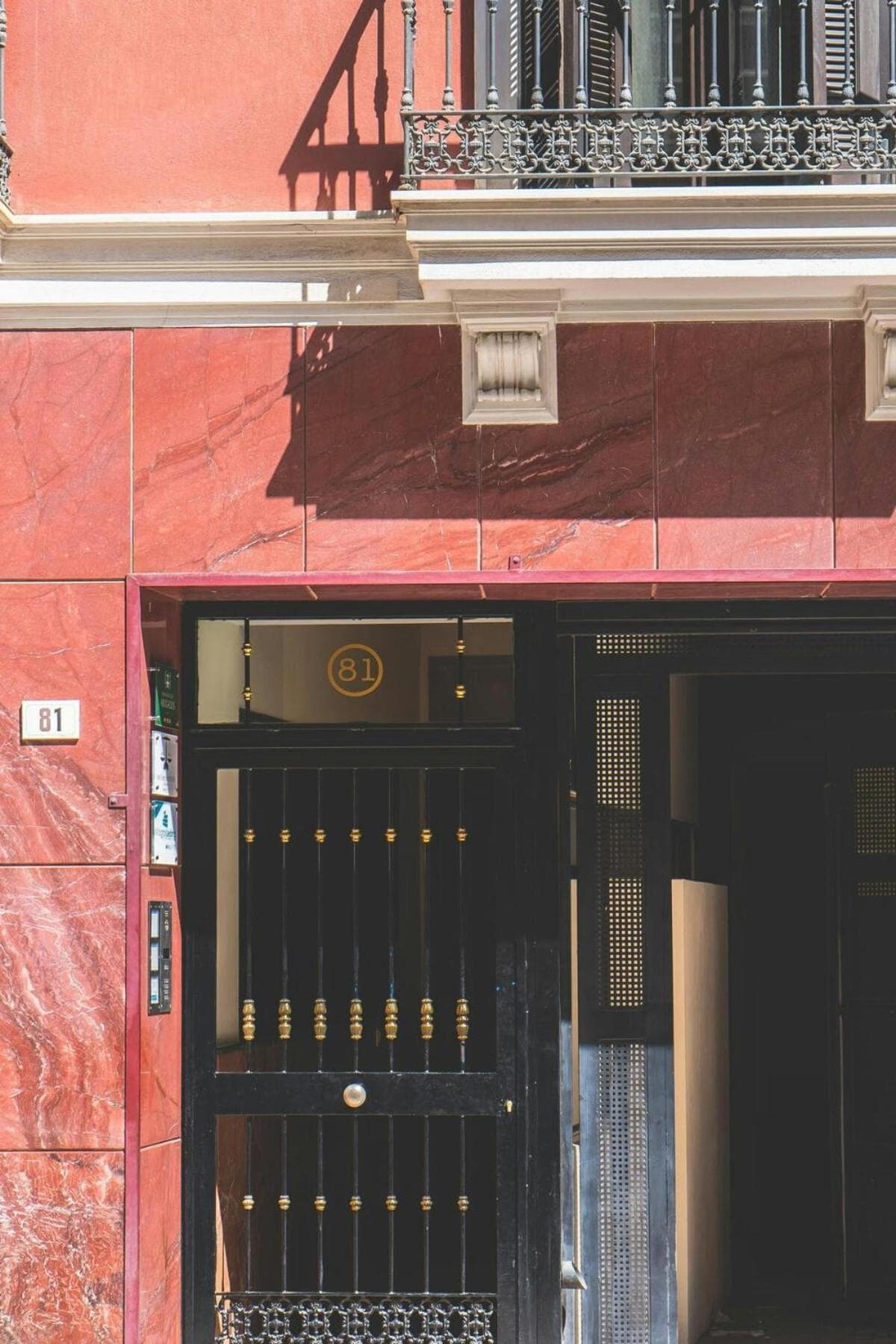 Céntrico Apartamento en Calle Carreteria - Malaga — 2