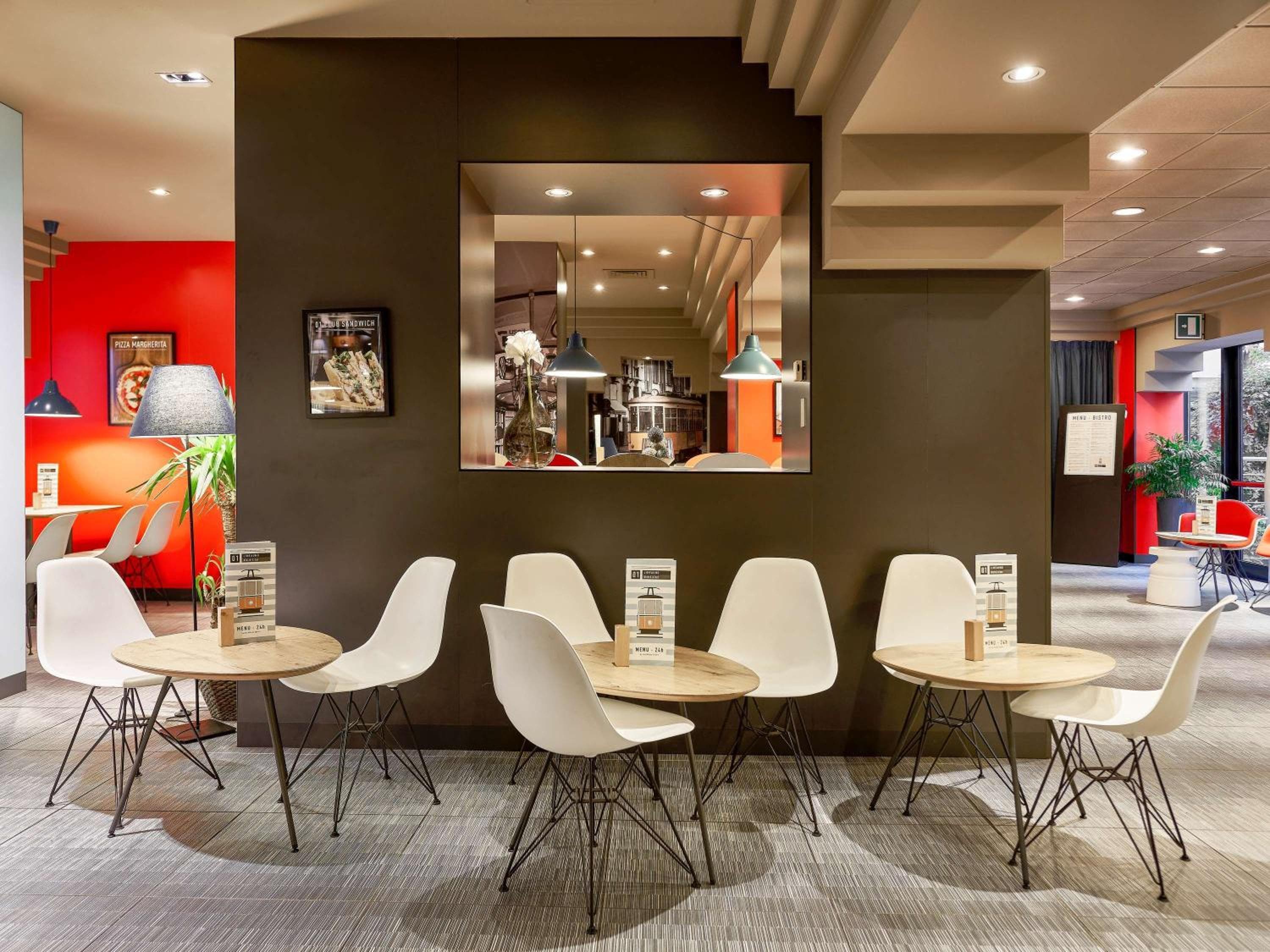 Ibis Milano Centro — 15