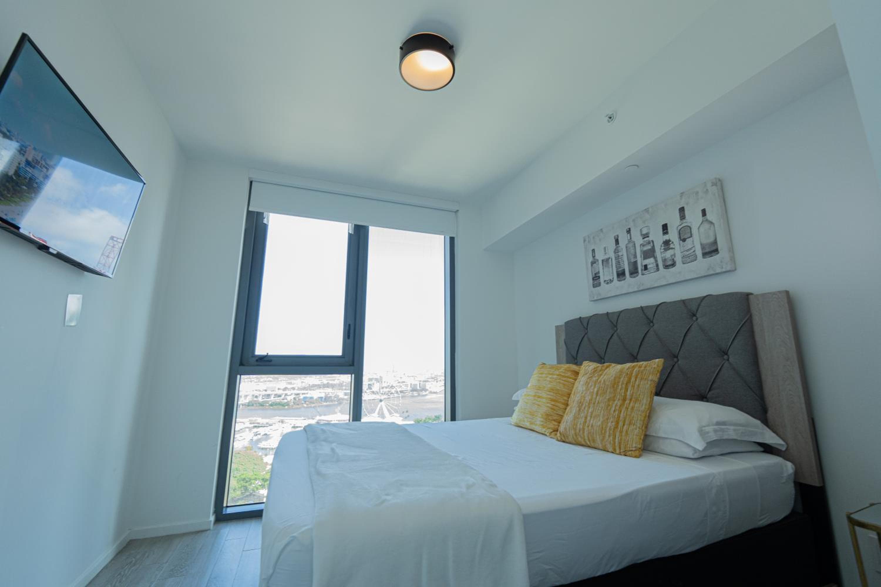 Miami Biscayne Bay Fortress! High Rise Water Views, Lux! — 4