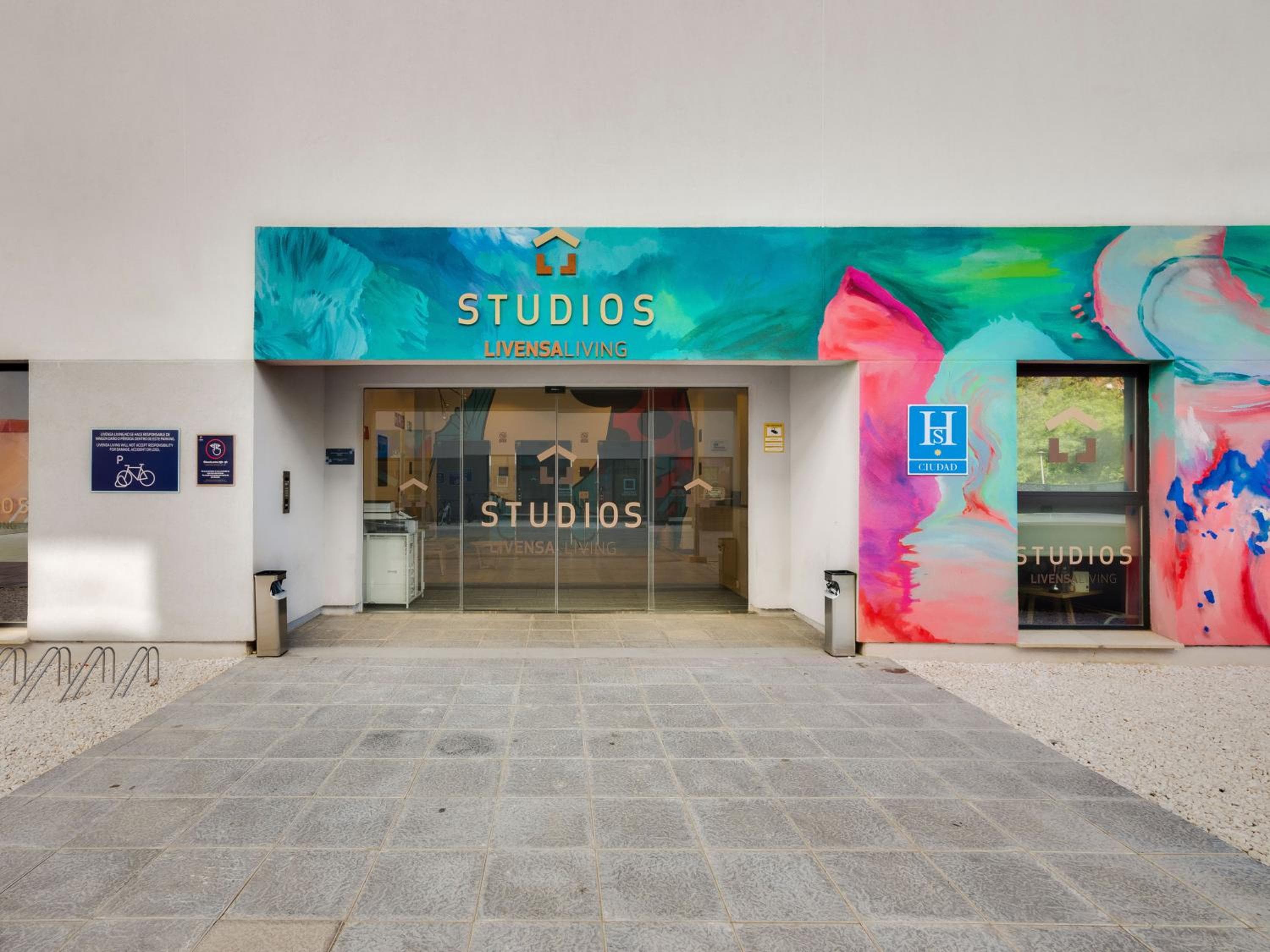 Livensa Living Studios Málaga Feria — 2