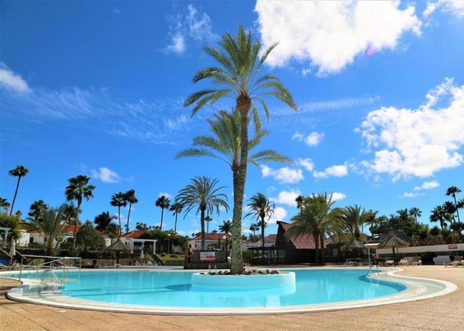 Newly listed and renovated Bungalow in Parque Golf Maspalomas — 3