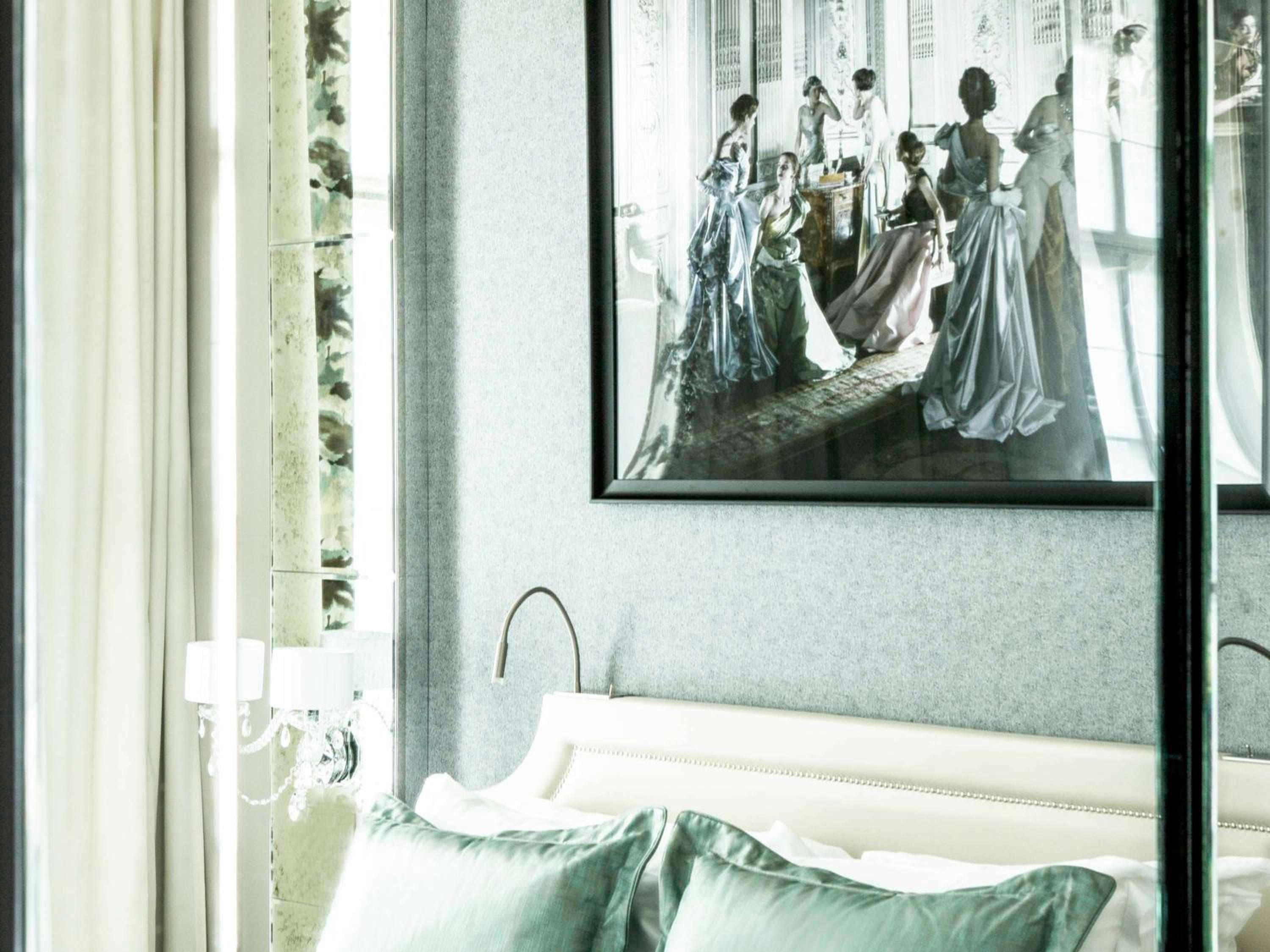 Sofitel Paris Le Faubourg — 16