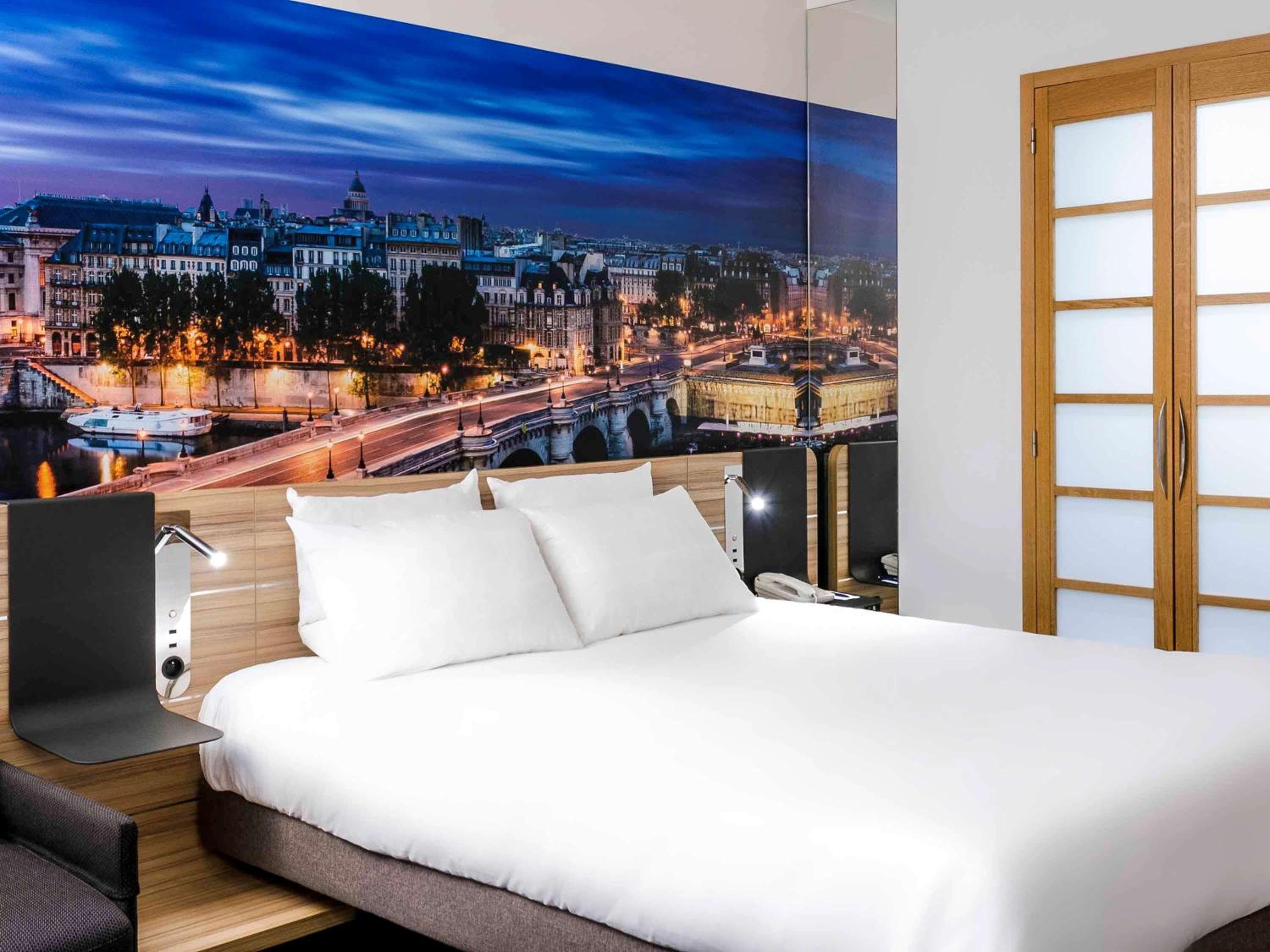 Novotel Paris 14 Porte d'Orléans — 14