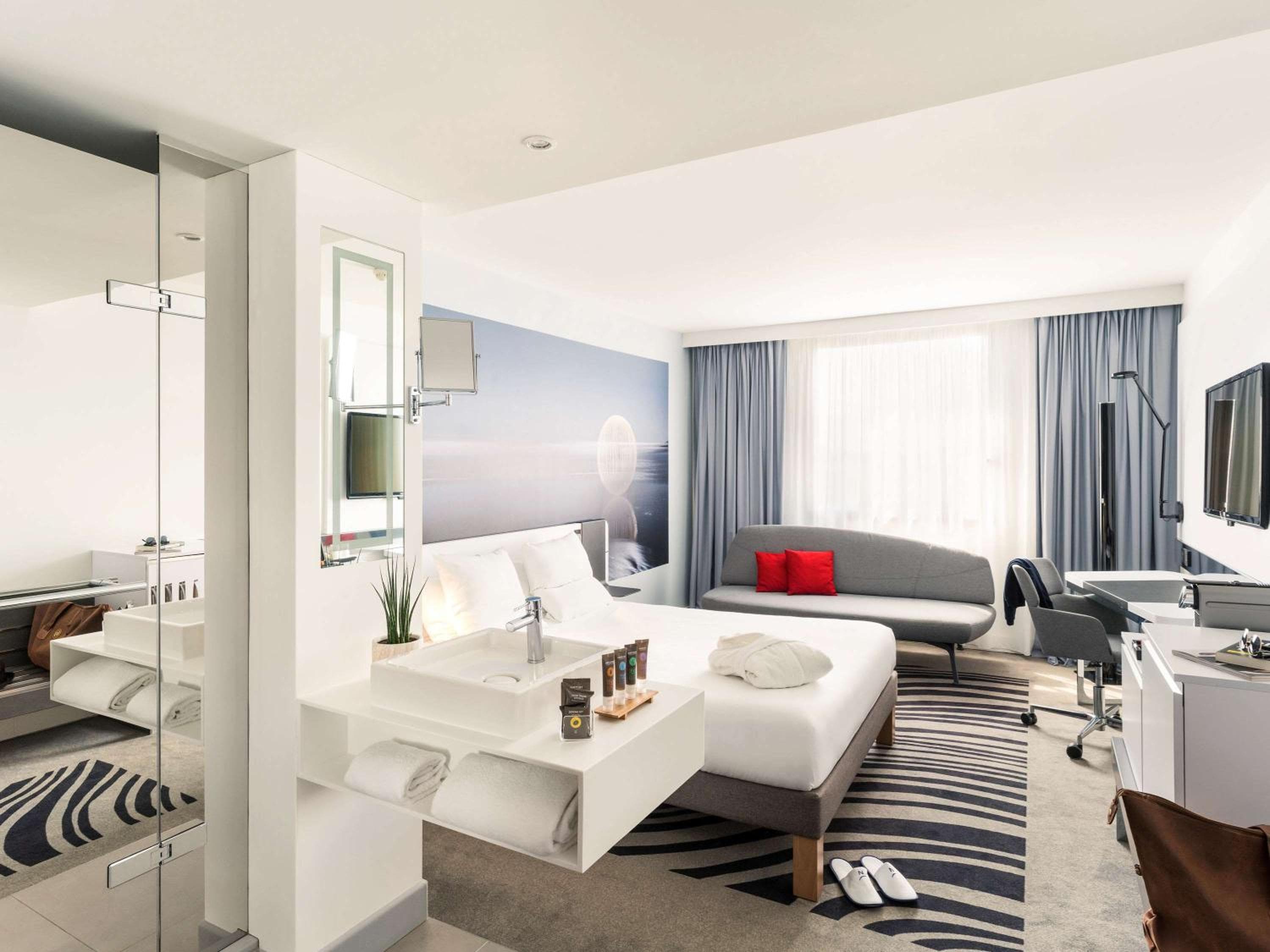 Novotel Paris Centre Gare Montparnasse — 18