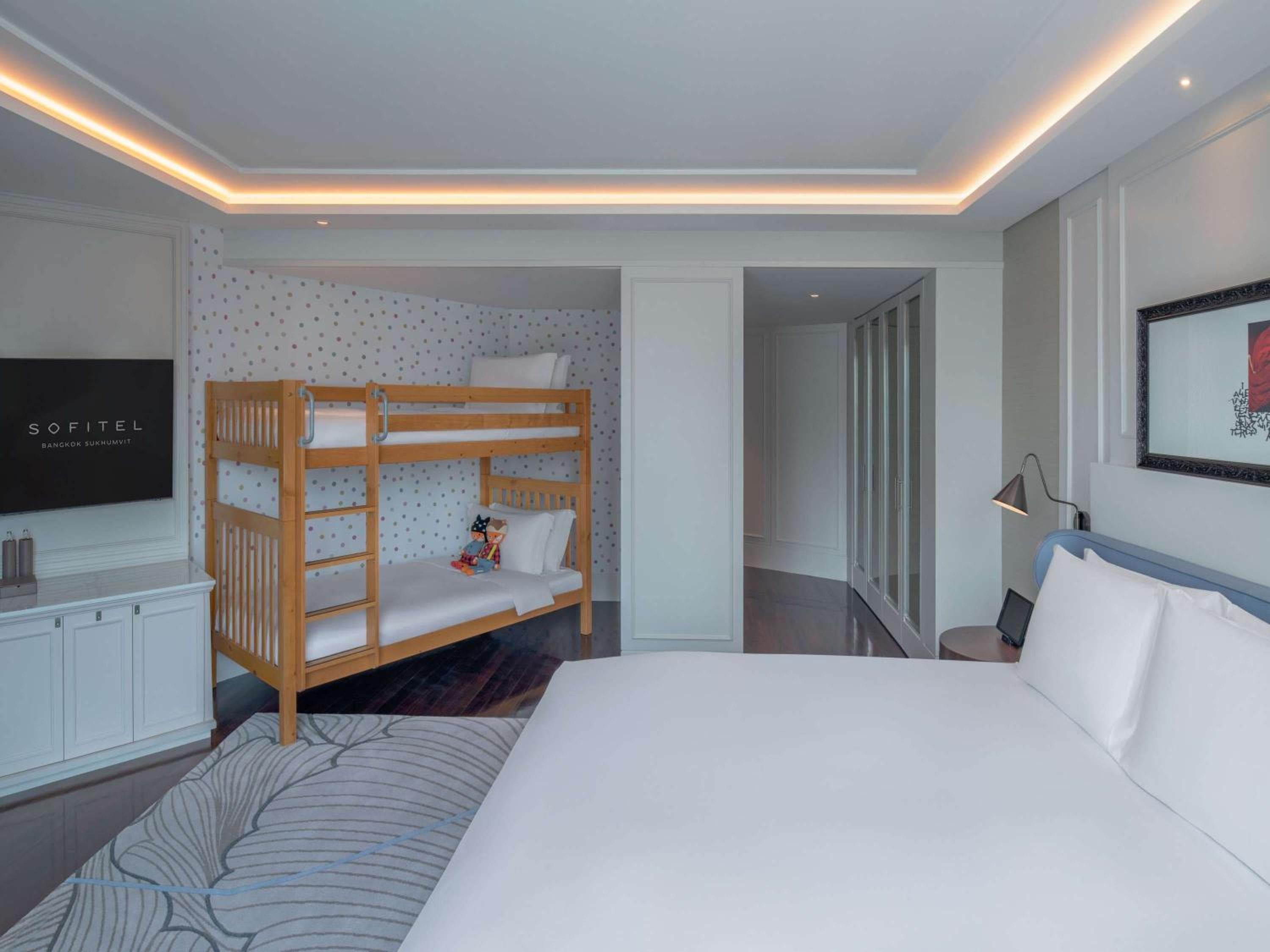 Sofitel Bangkok Sukhumvit — 24