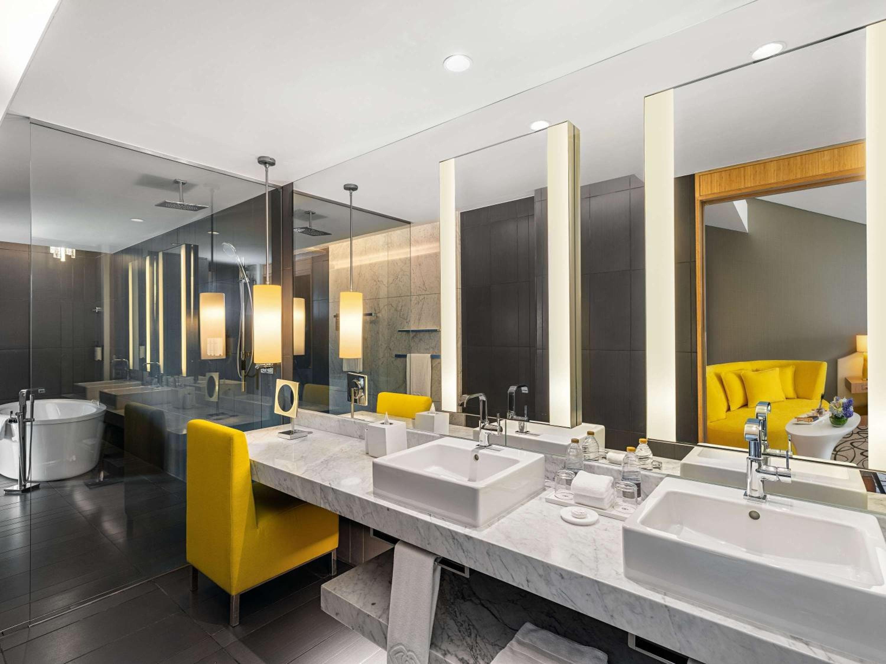 Sofitel Dubai Innenstadt — 20
