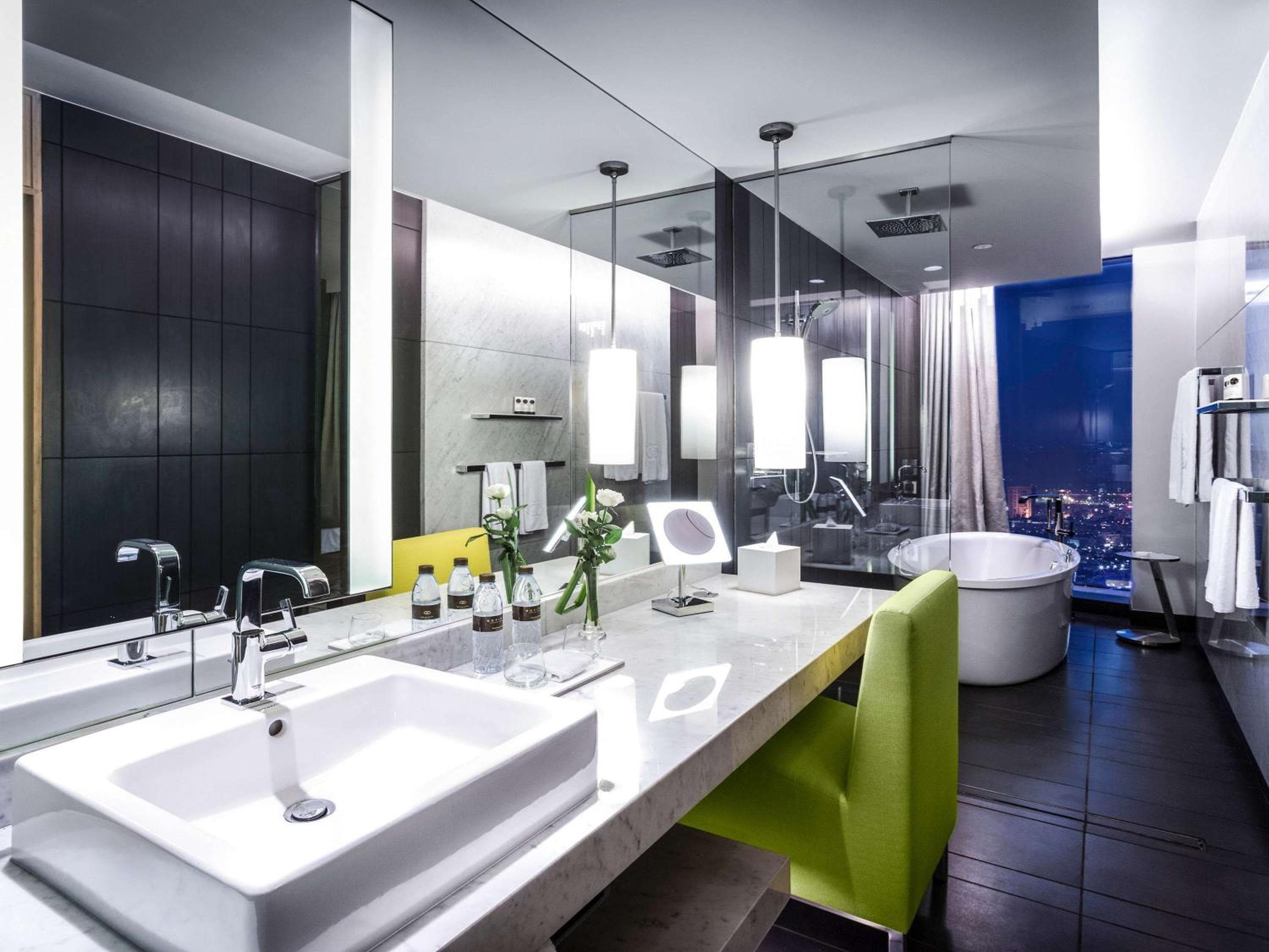 Sofitel Dubai Innenstadt — 26