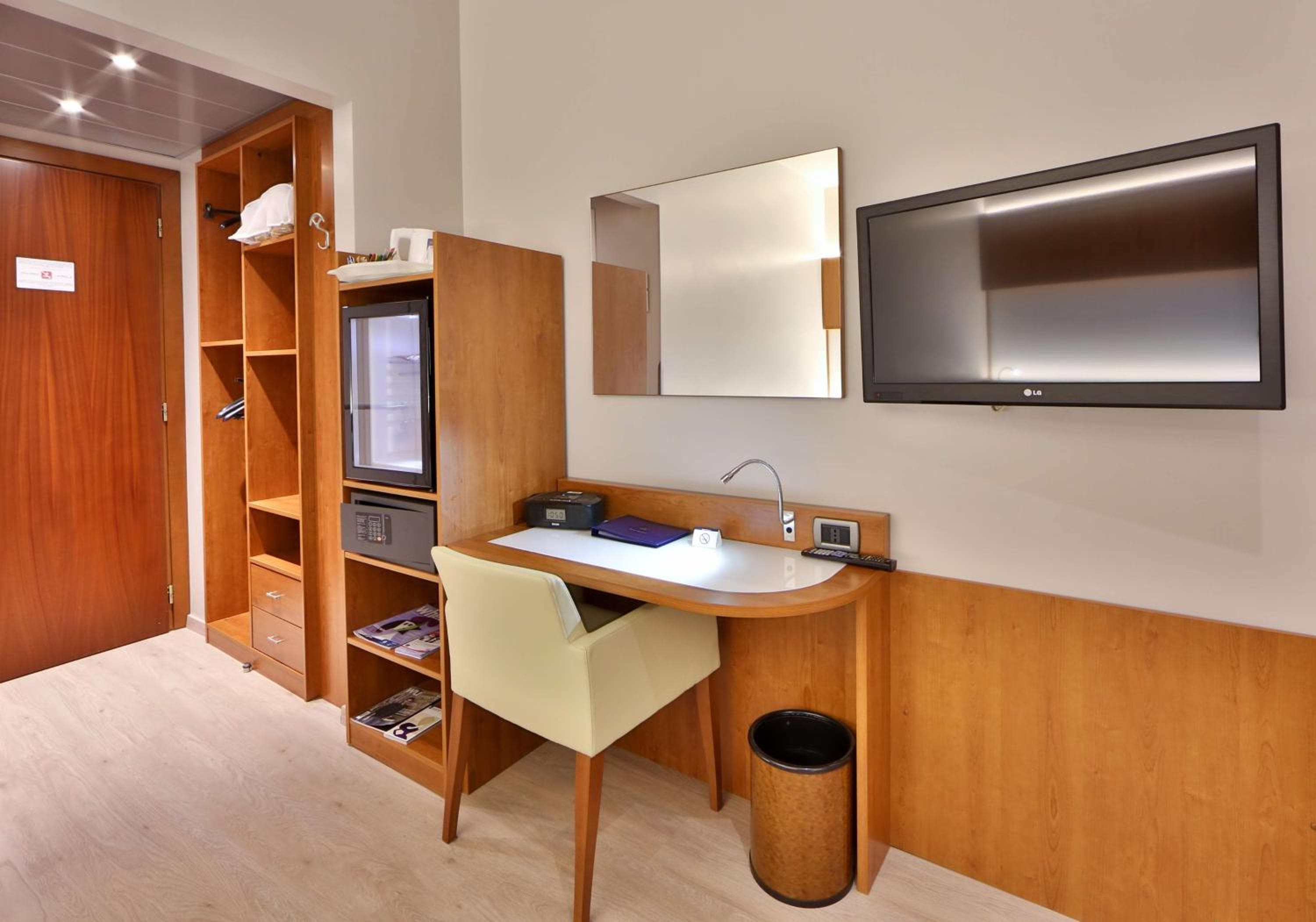 Hotel Best Western Madison — 26