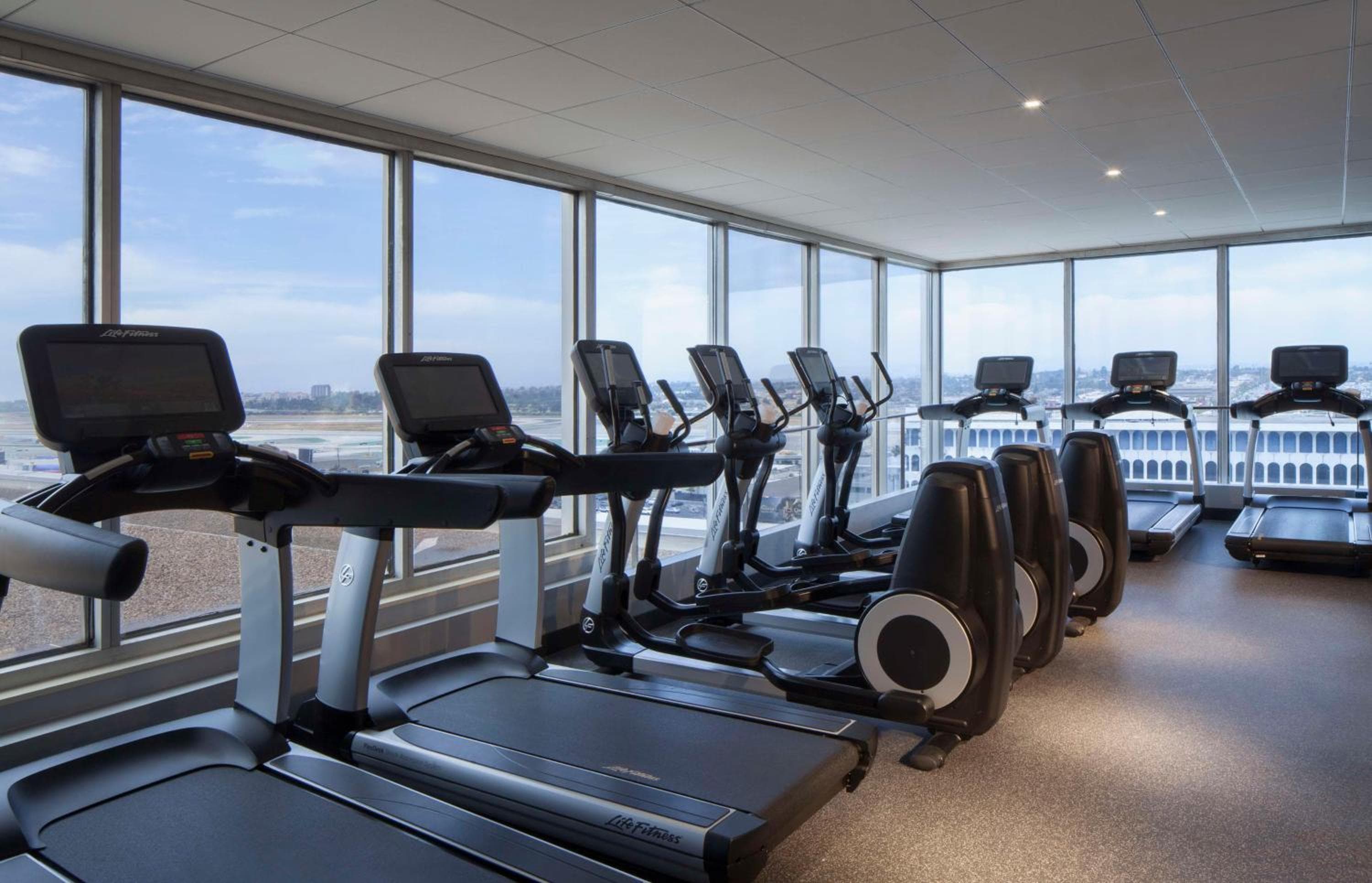 Hyatt Regency Los Angeles International Airport hotel, 6225 West Century Boulevard, Los Angeles, United States — photo 3