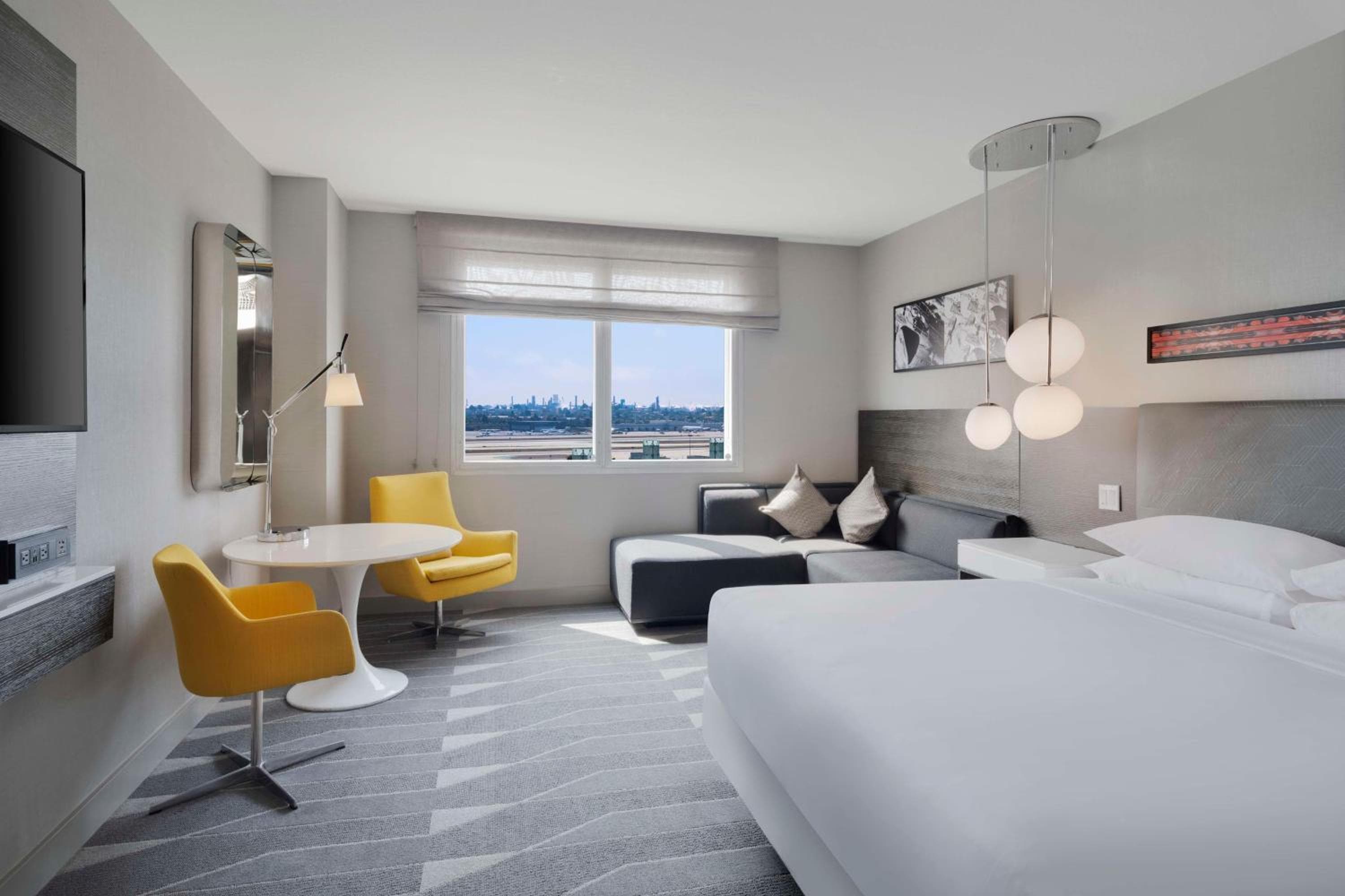 Hyatt Regency Los Angeles International Airport hotel, 6225 West Century Boulevard, Los Angeles, United States — photo 2