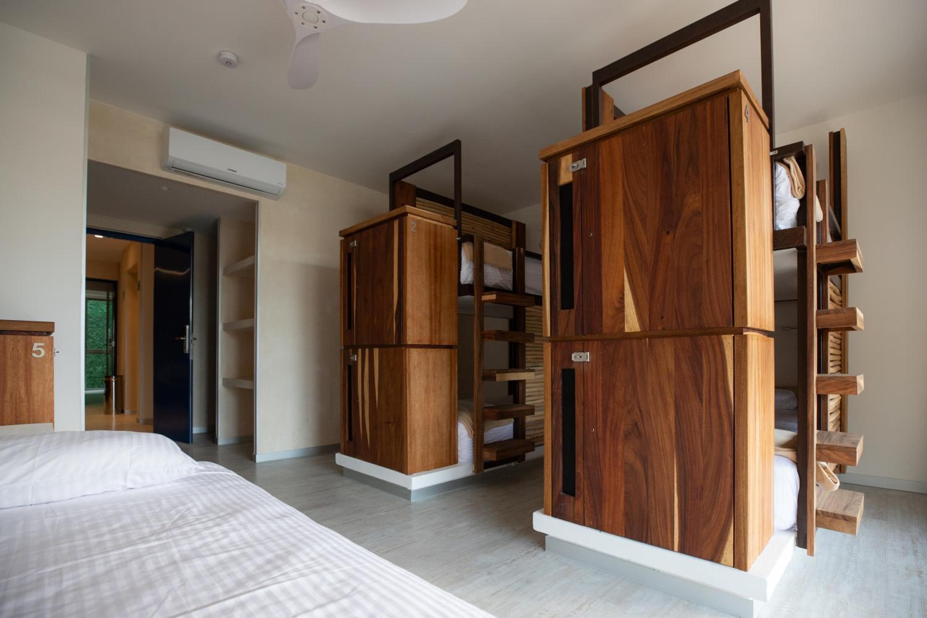 SUUT Hostal Boutique — 3