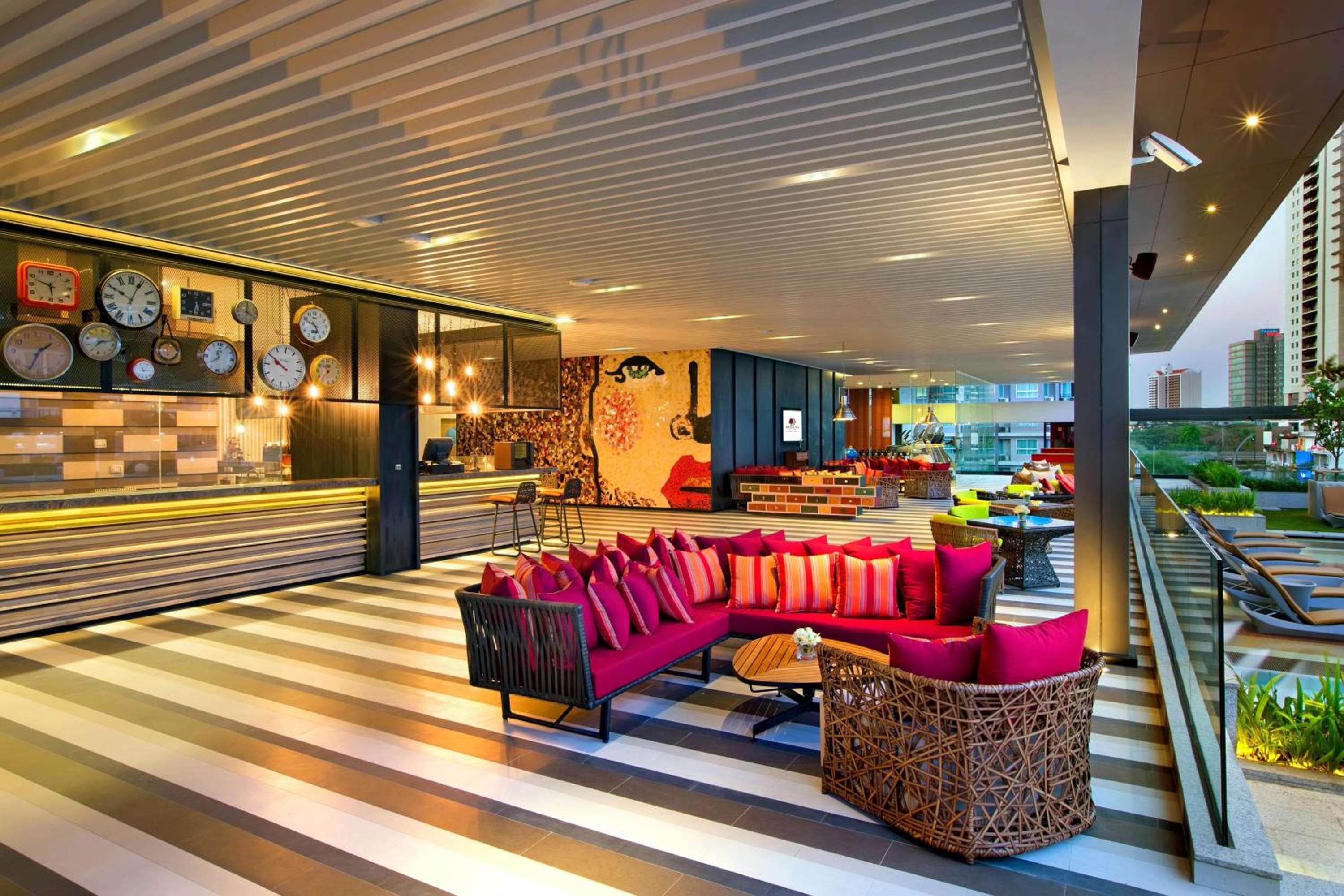 DoubleTree by Hilton Sukhumvit Bangkok — 8