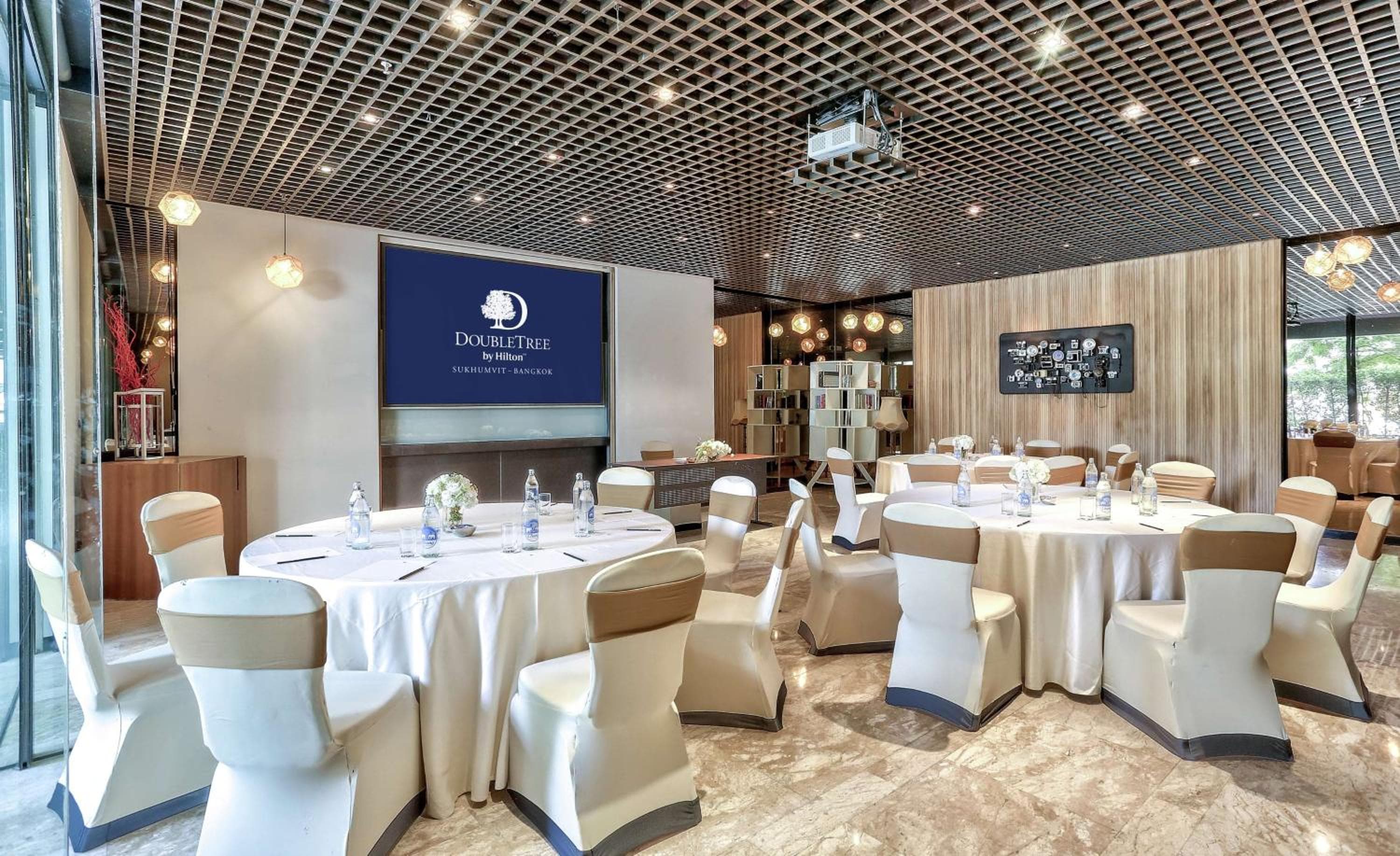 DoubleTree by Hilton Sukhumvit Bangkok — 24