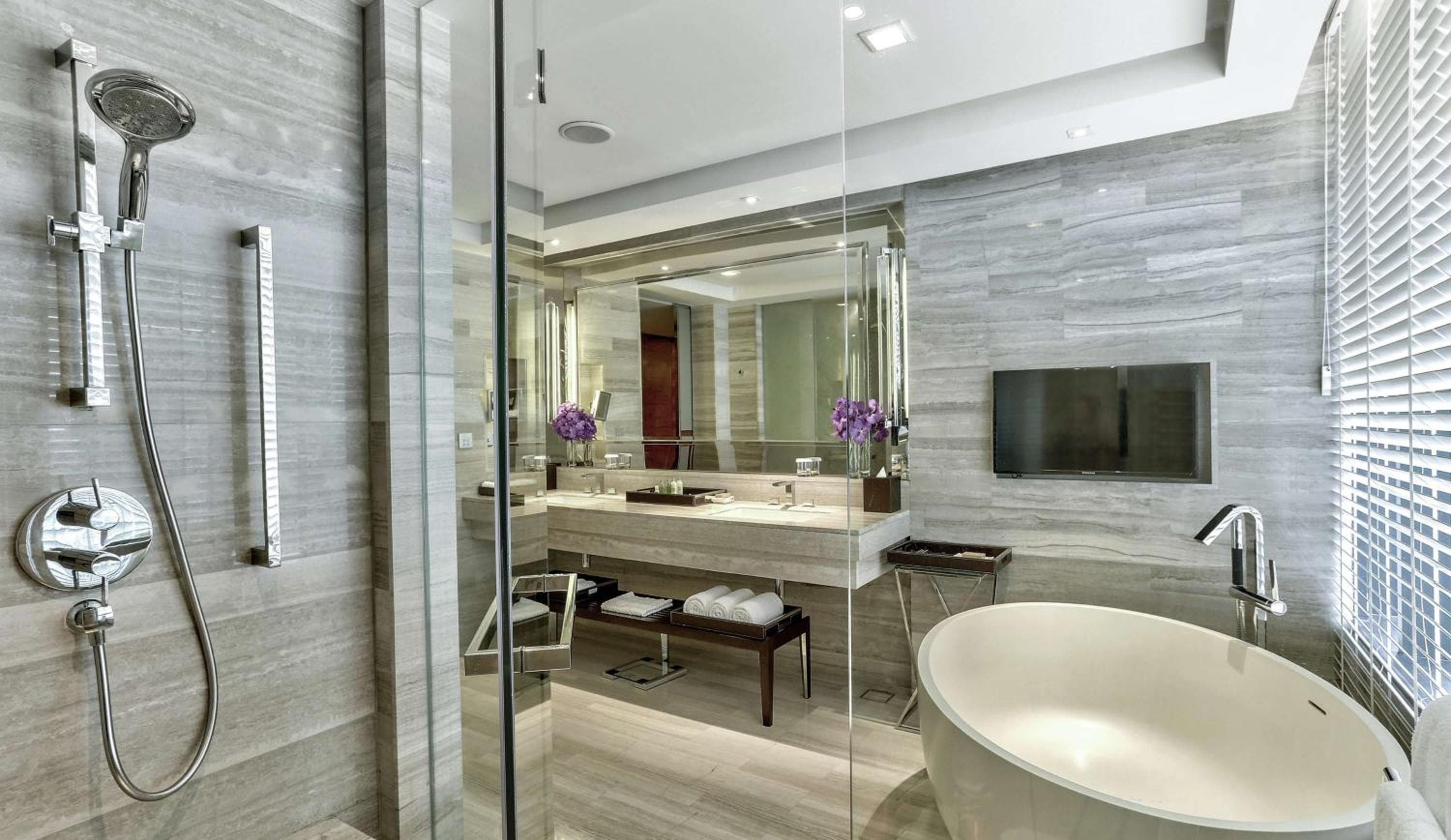 Hilton Sukhumvit Bangkok — 27
