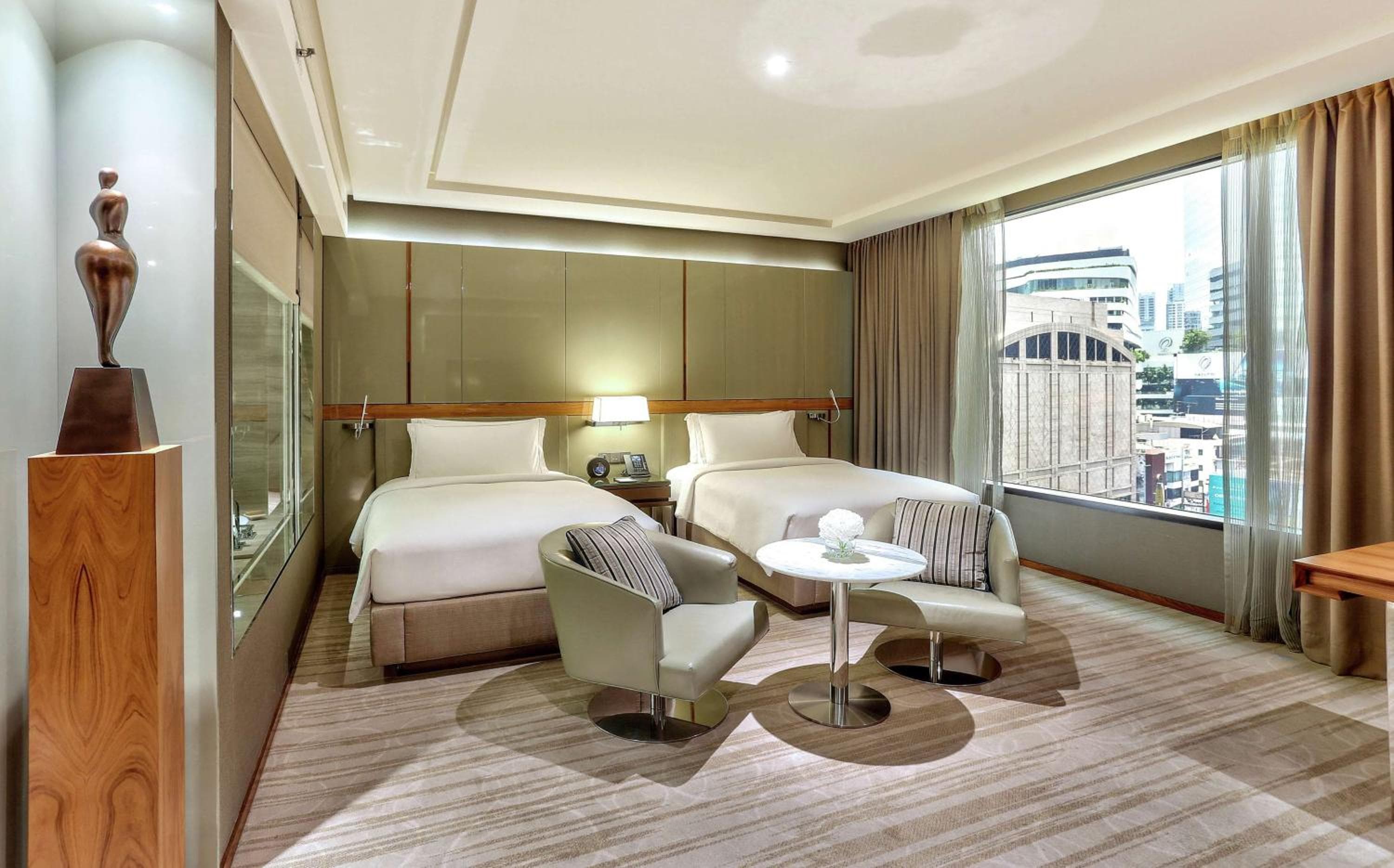 Hilton Sukhumvit Bangkok — 28