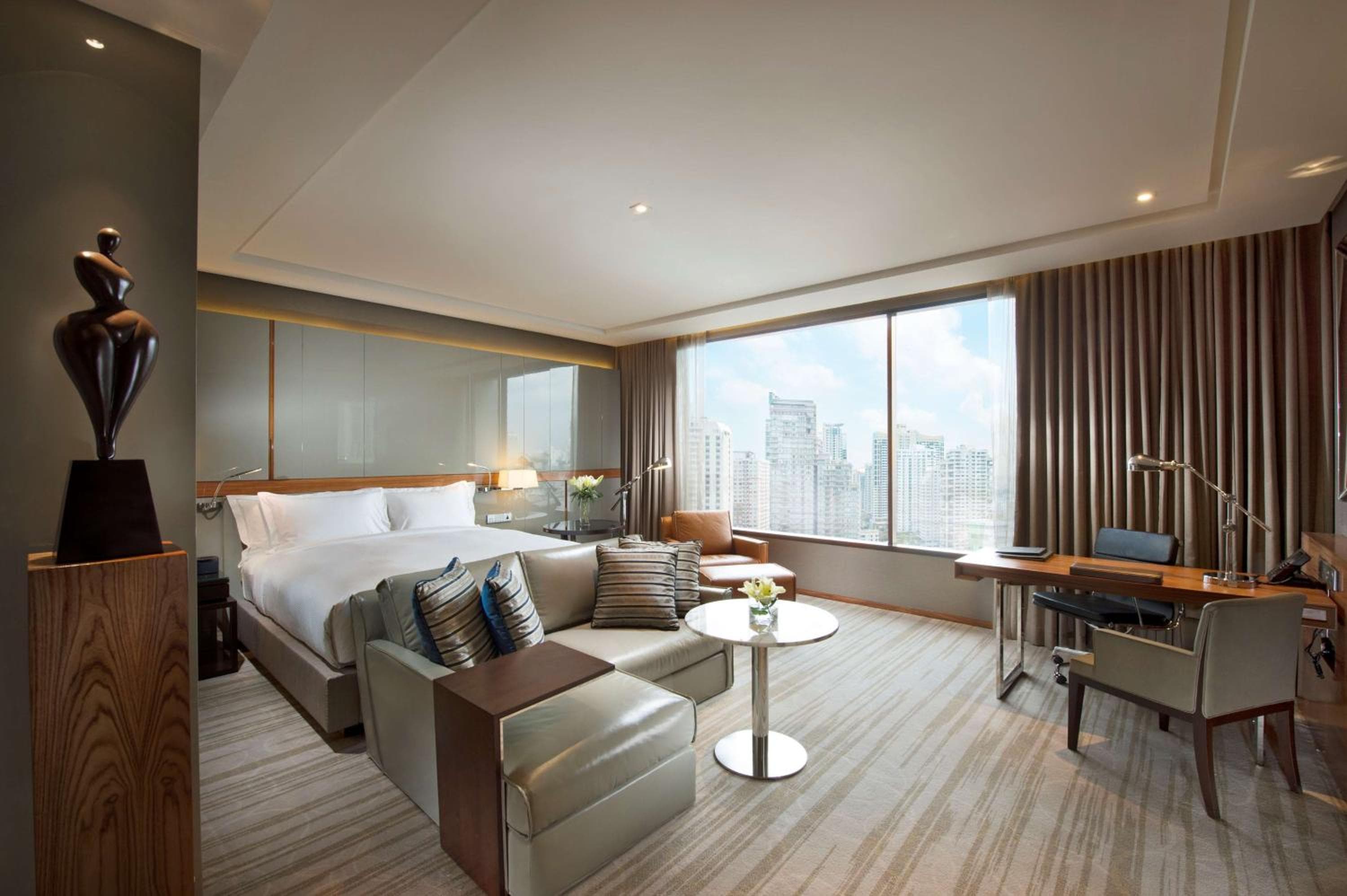 Hilton Sukhumvit Bangkok — 28