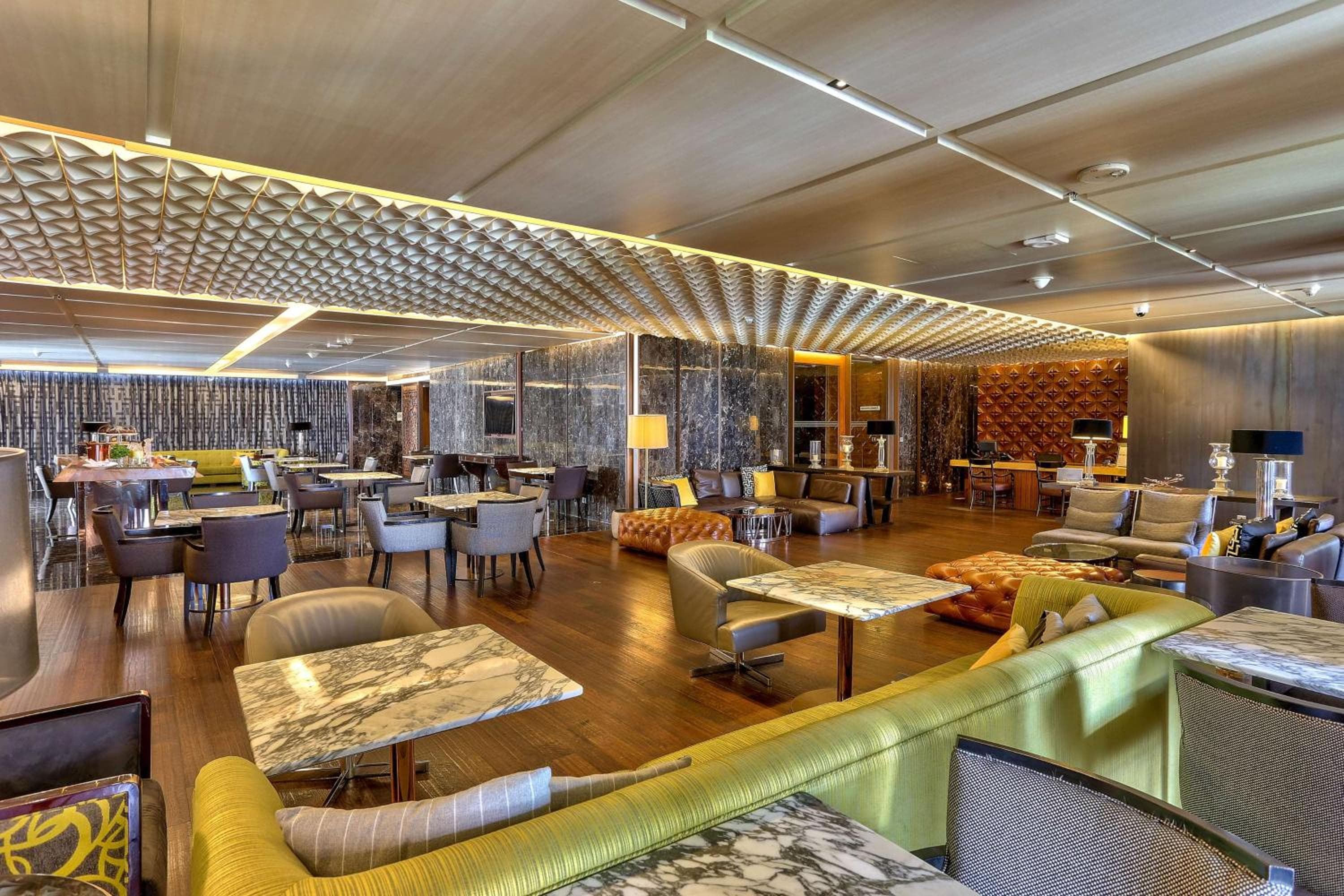 Hilton Sukhumvit Bangkok — 8
