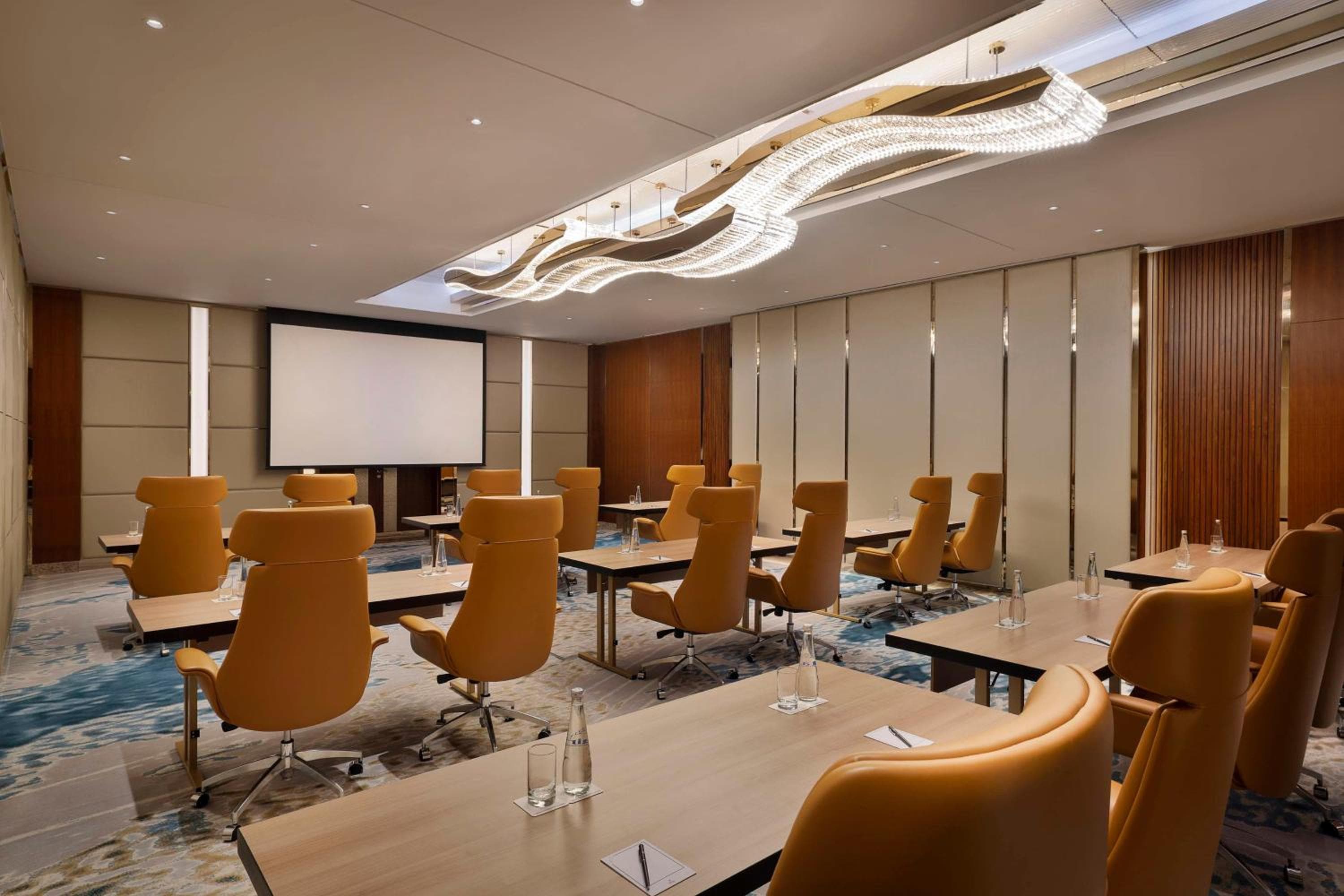 Hilton Dubai Jumeirah — 12