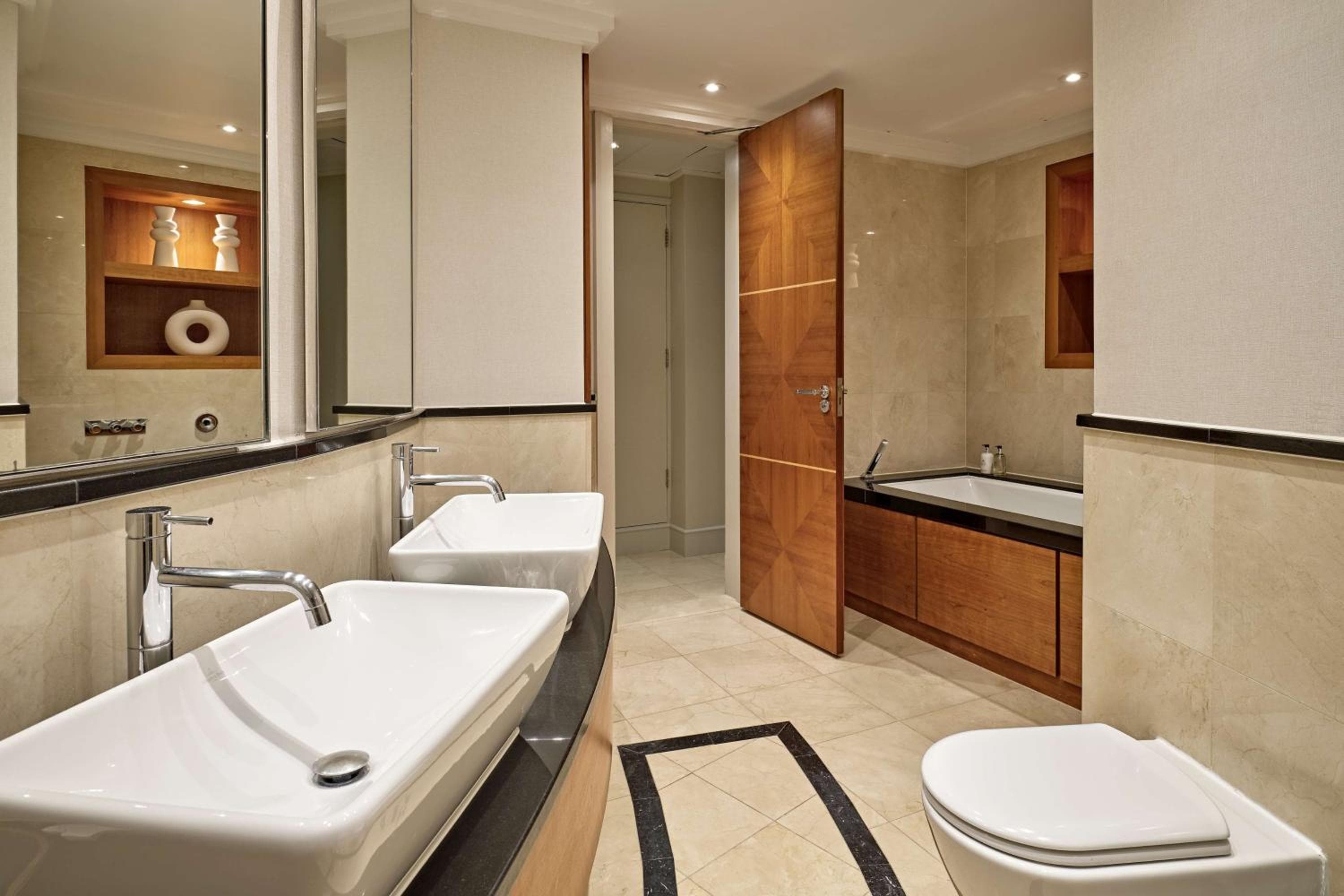 Londra Hilton su Park Lane — 17