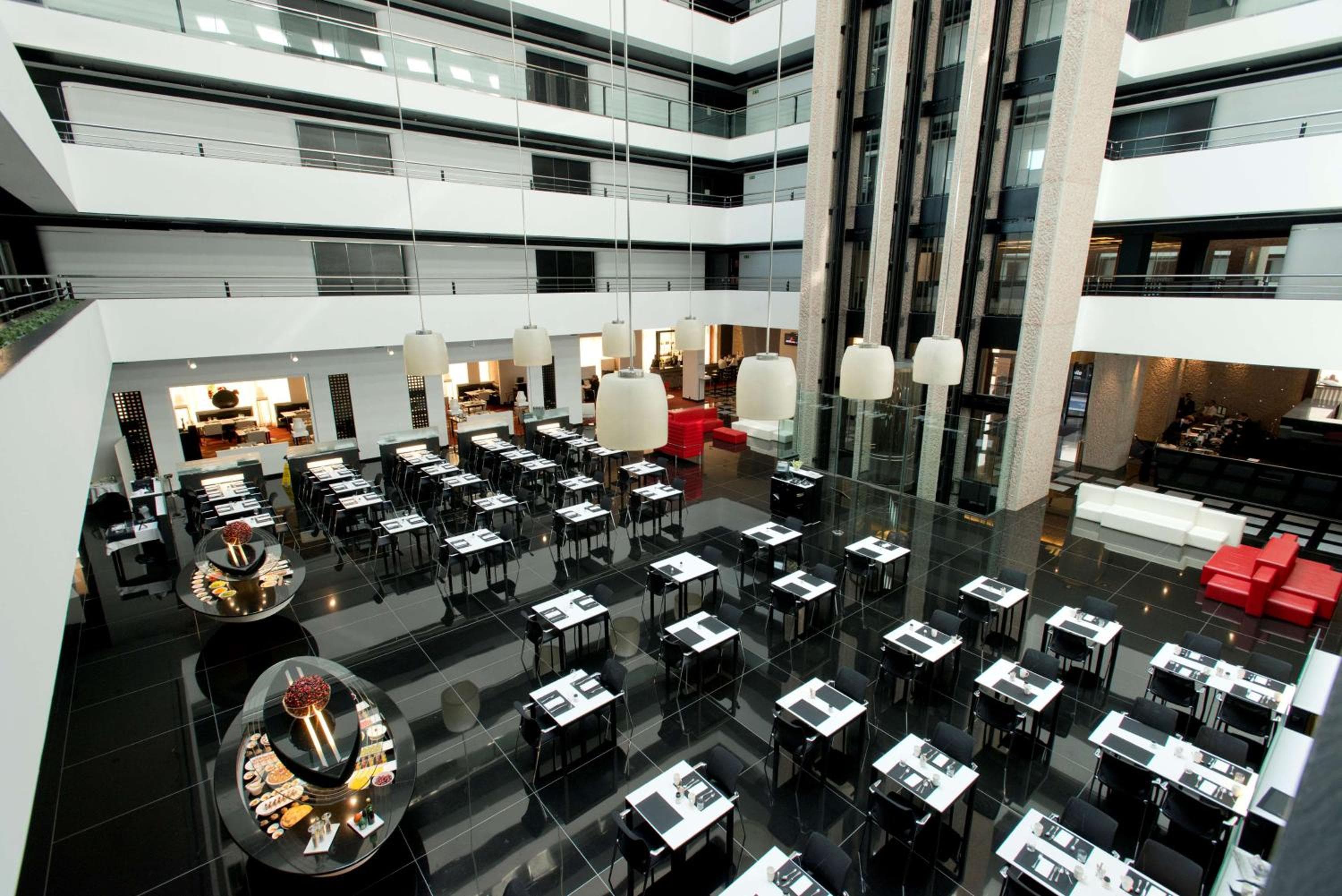 Hilton Madrid Airport — 20