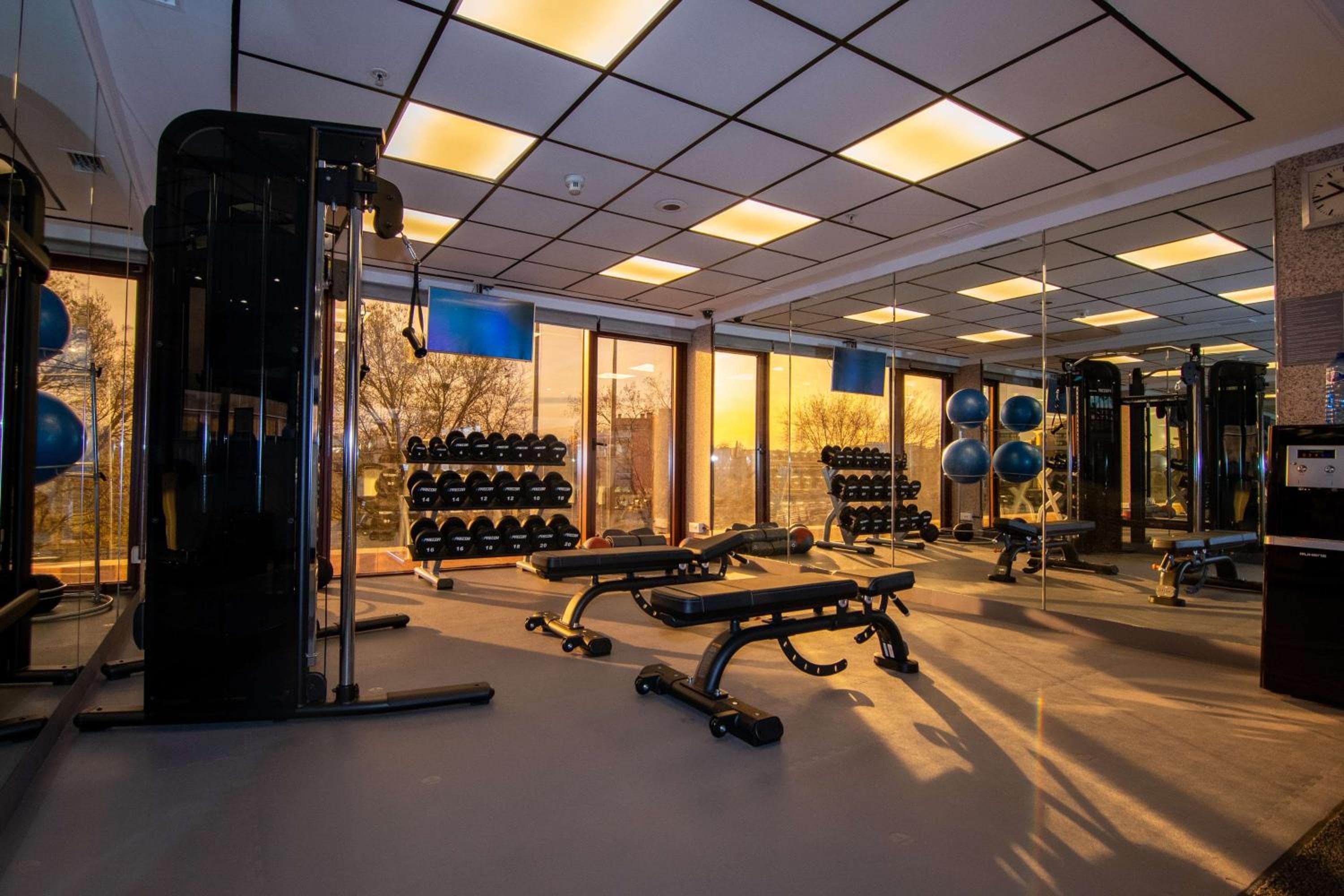 Hilton Madrid Airport — 21