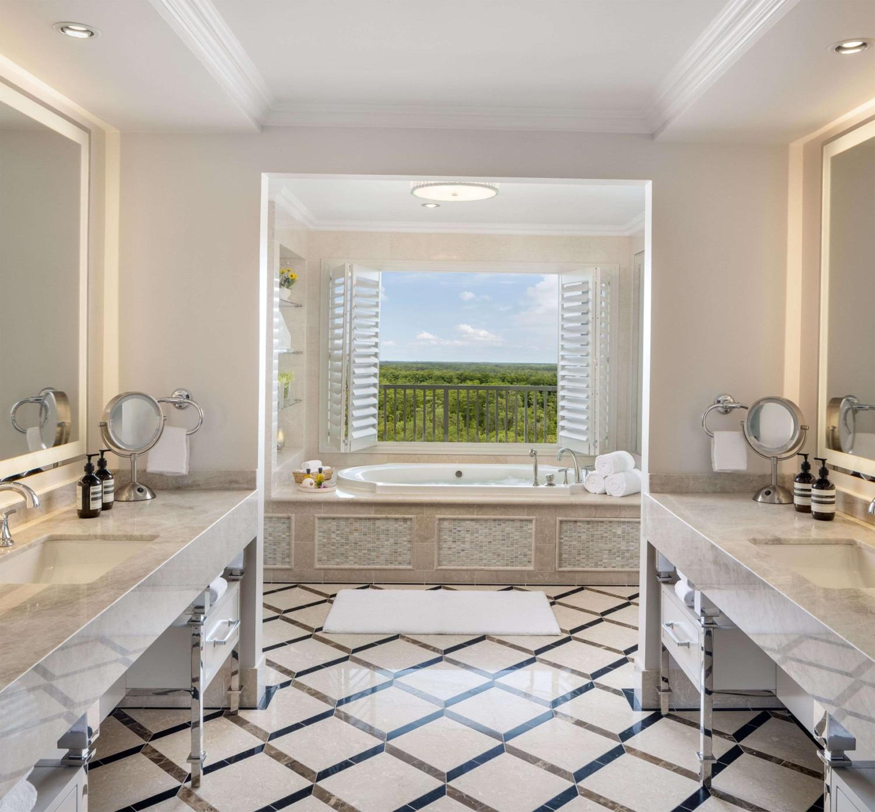 Waldorf Astoria Orlando - An Official Walt Disney World Hotel — 30
