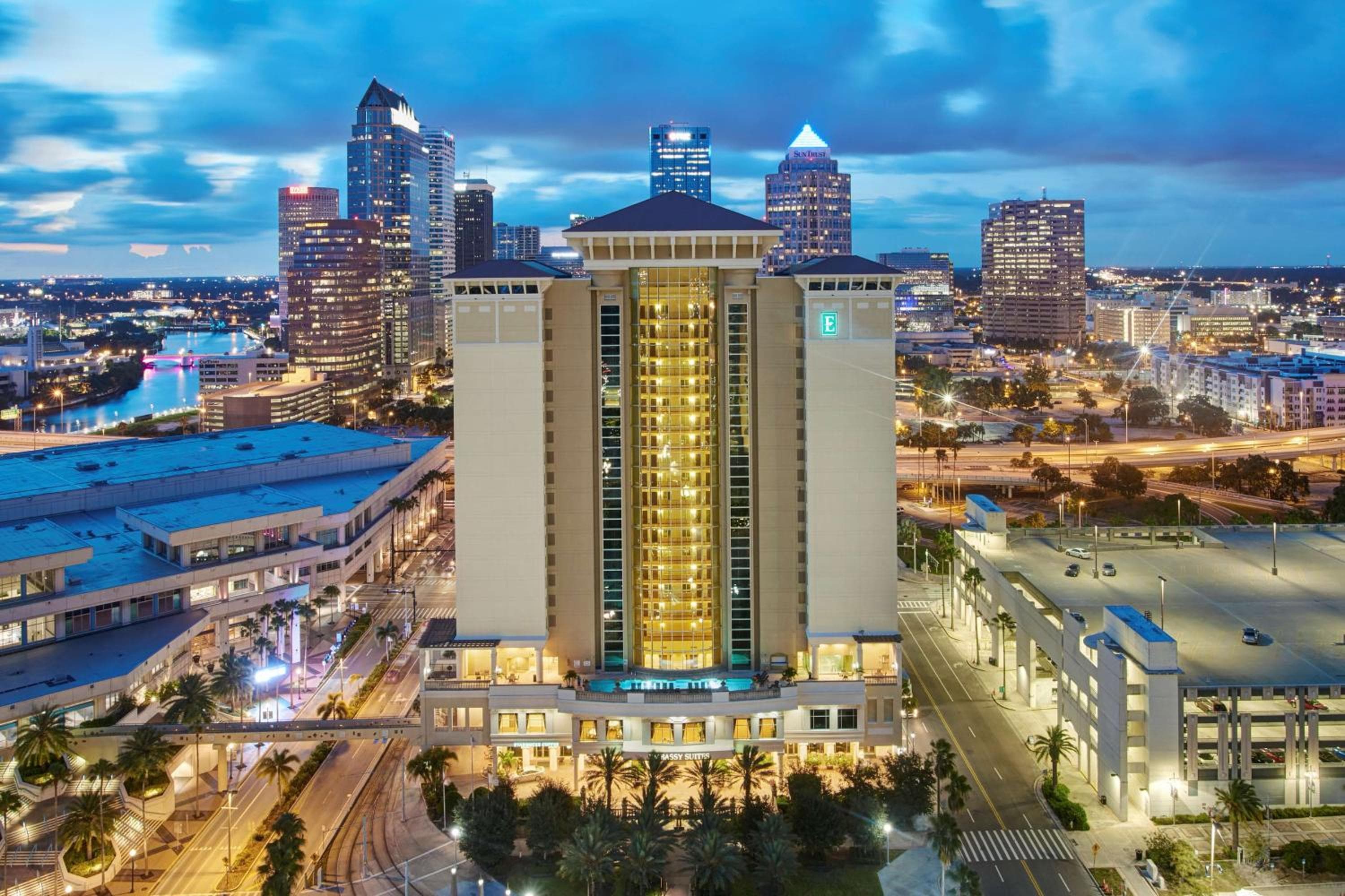 Embassy Suites by Hilton Tampa Downtown Convention Center — 5
