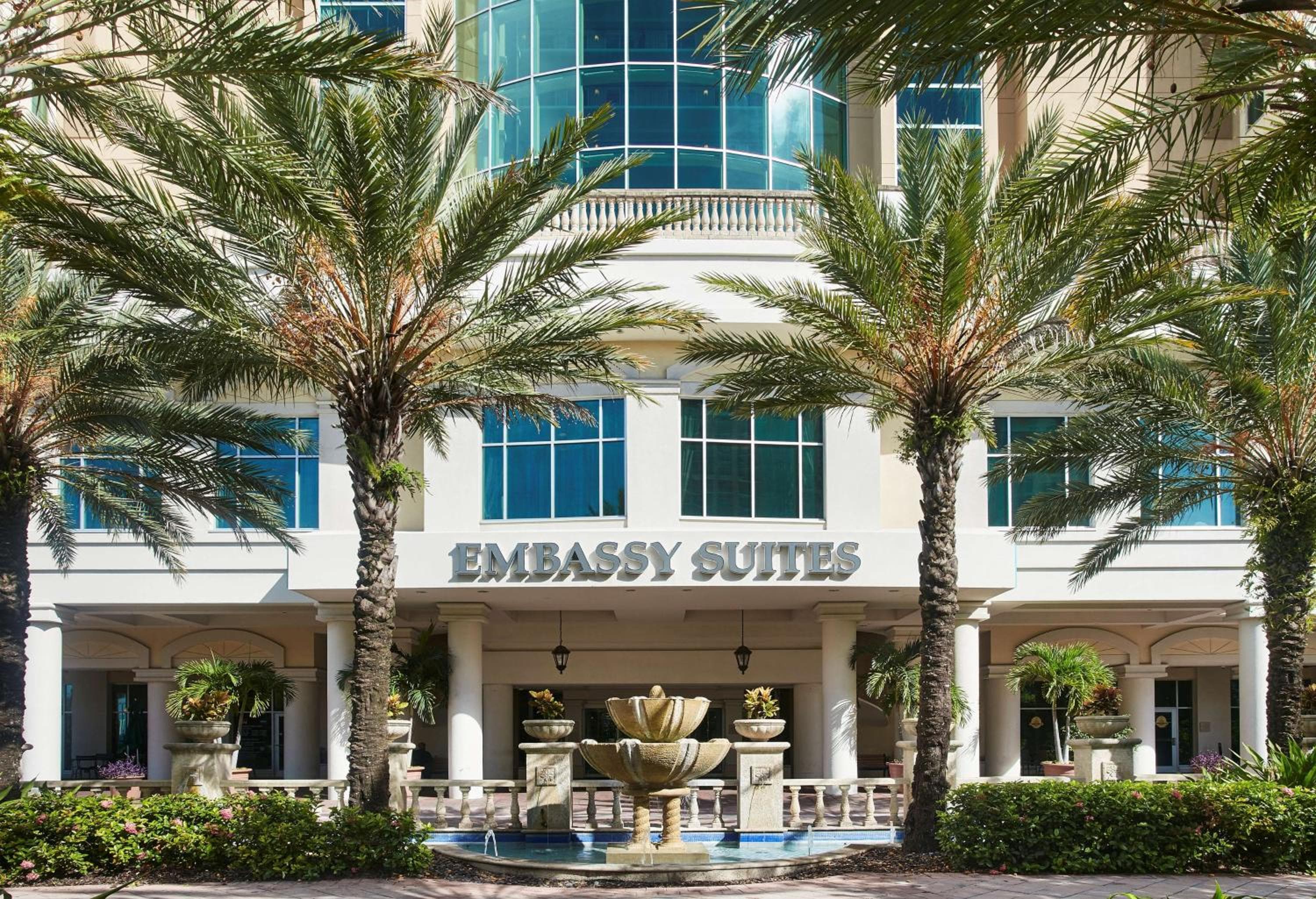Embassy Suites by Hilton Tampa Downtown Convention Center — 7