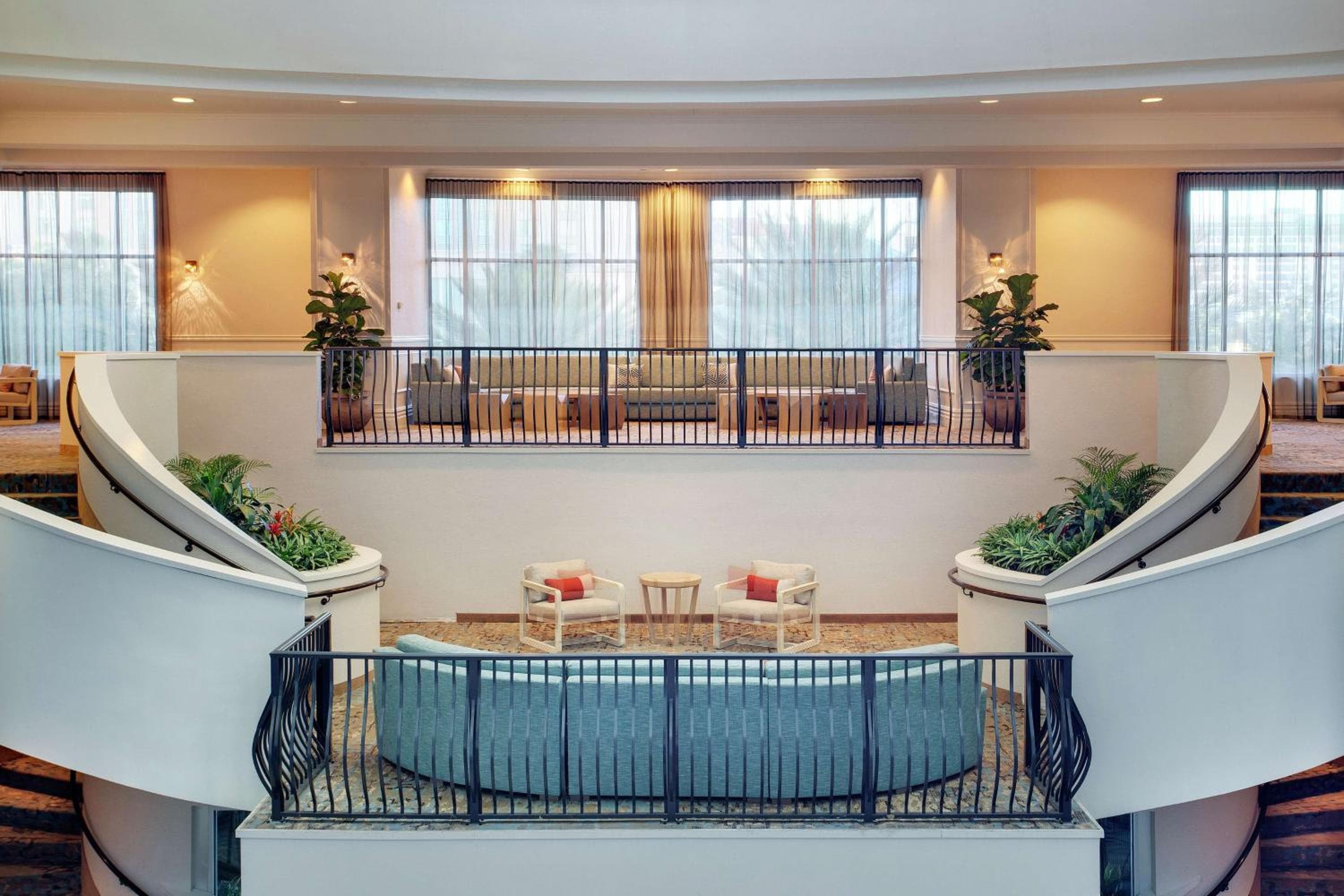 Embassy Suites by Hilton Tampa Downtown Convention Center — 11